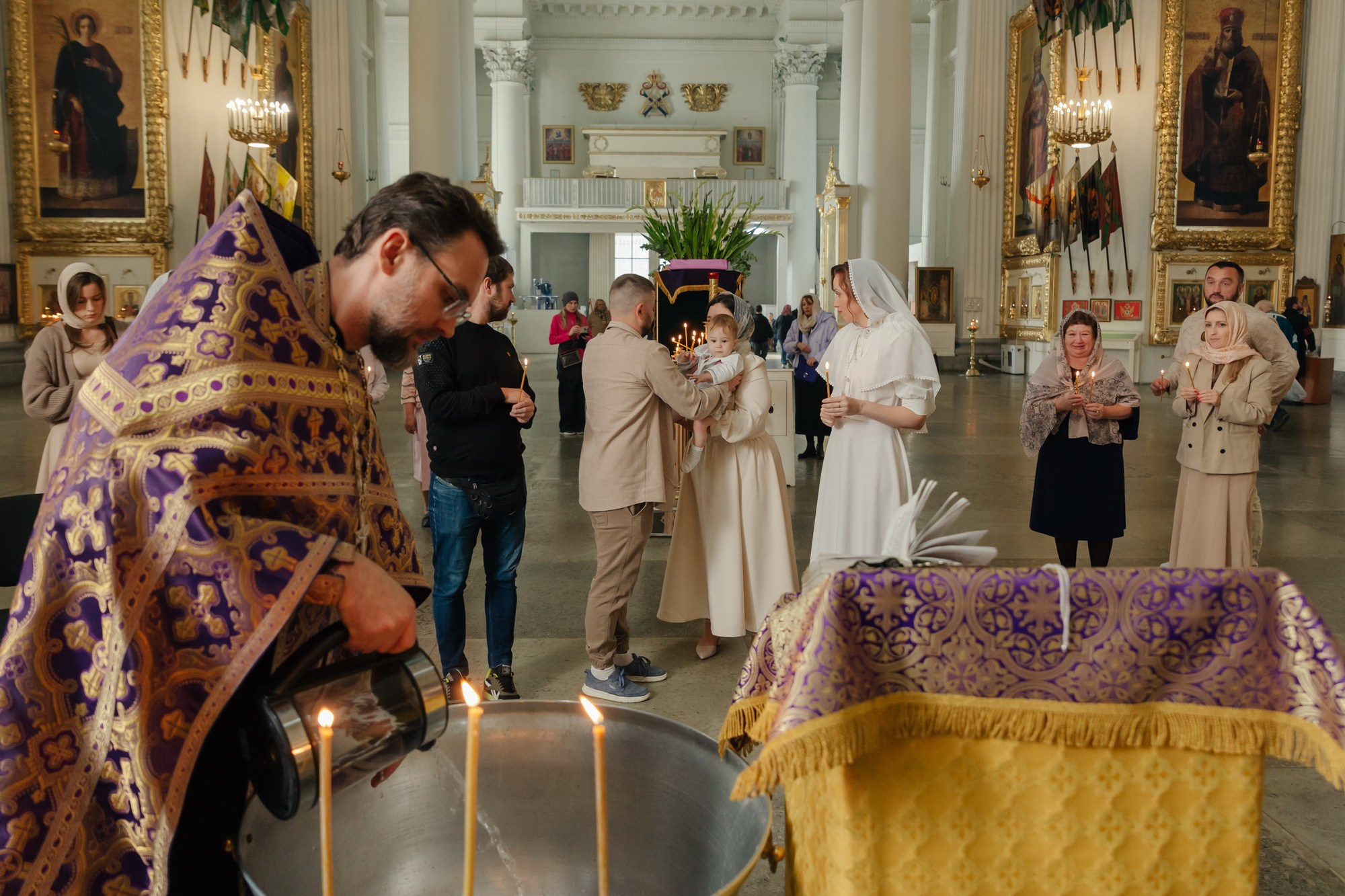 Индивидуальное крещение СПб Измайловский собор. Фотограф крещение венчание в Петербурге! Помогает подобрать храм и посоветовал душевного батюшку в СПб