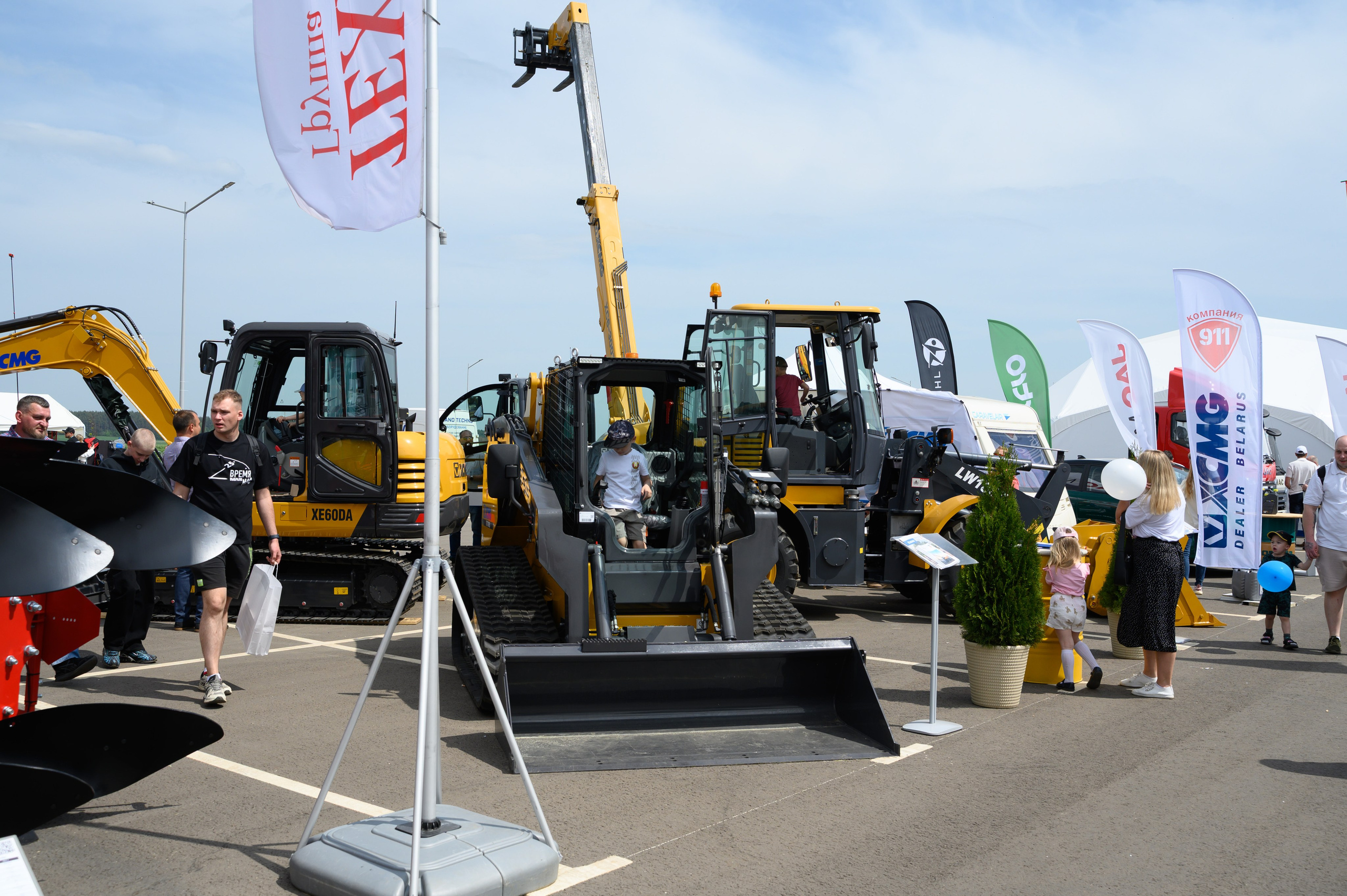 Агровыставка. Фотоуслуги, услуги фотографа, фотографирование важных событий