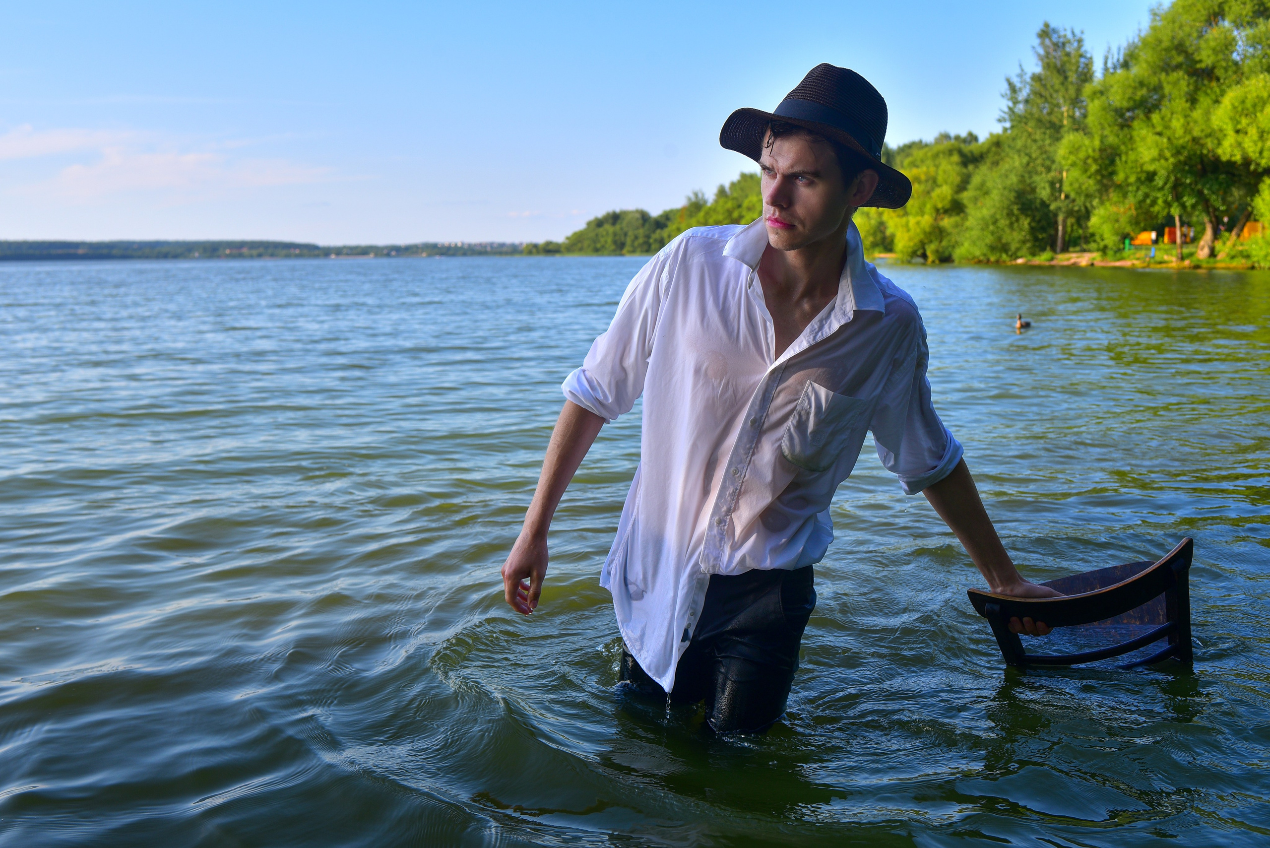 Летняя мужская фотосессия. Фотоуслуги, услуги фотографа, фотографирование важных событий