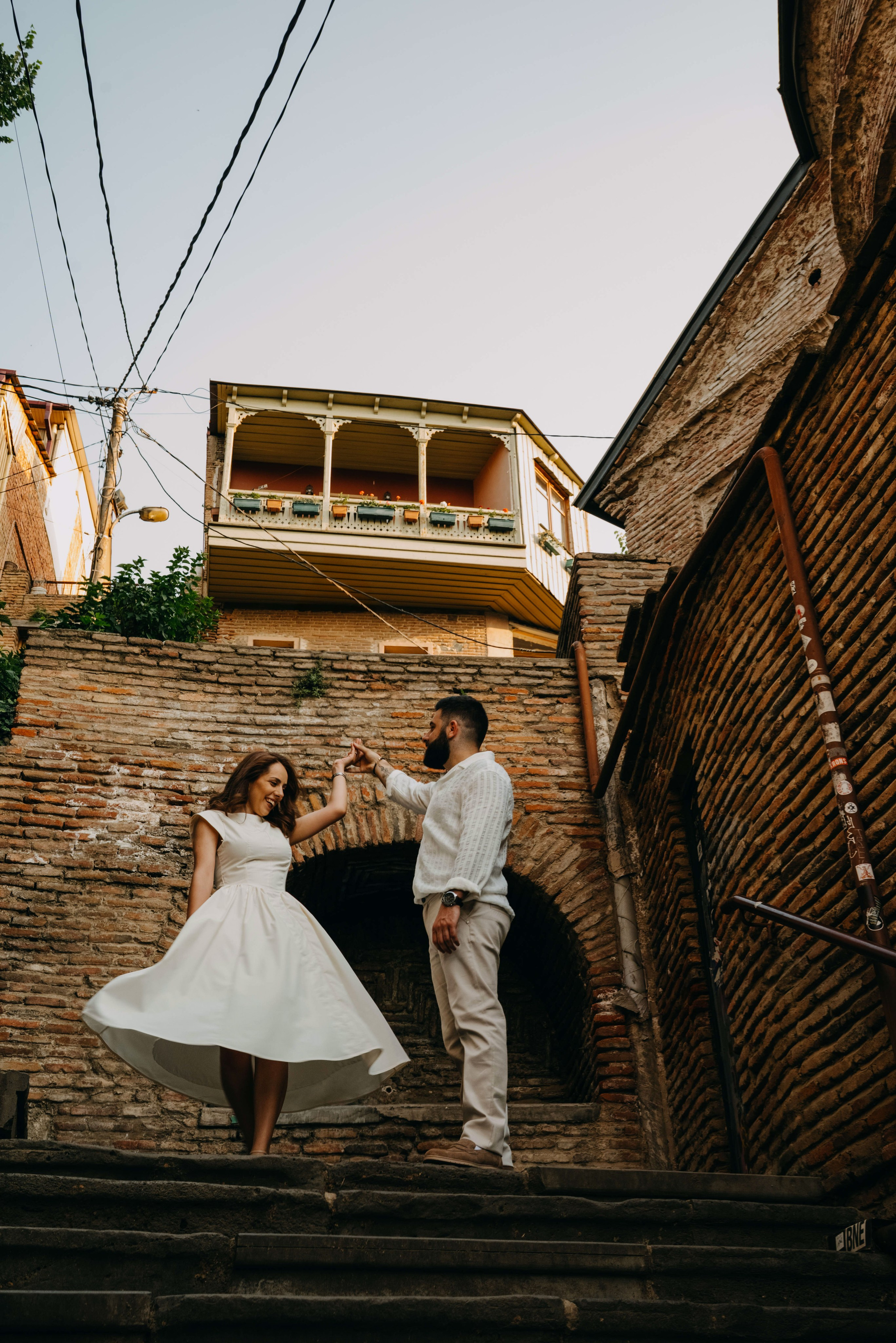Летняя прогулка по старому городу. Портретный и свадебный фотограф в Тбилиси • xeniqo