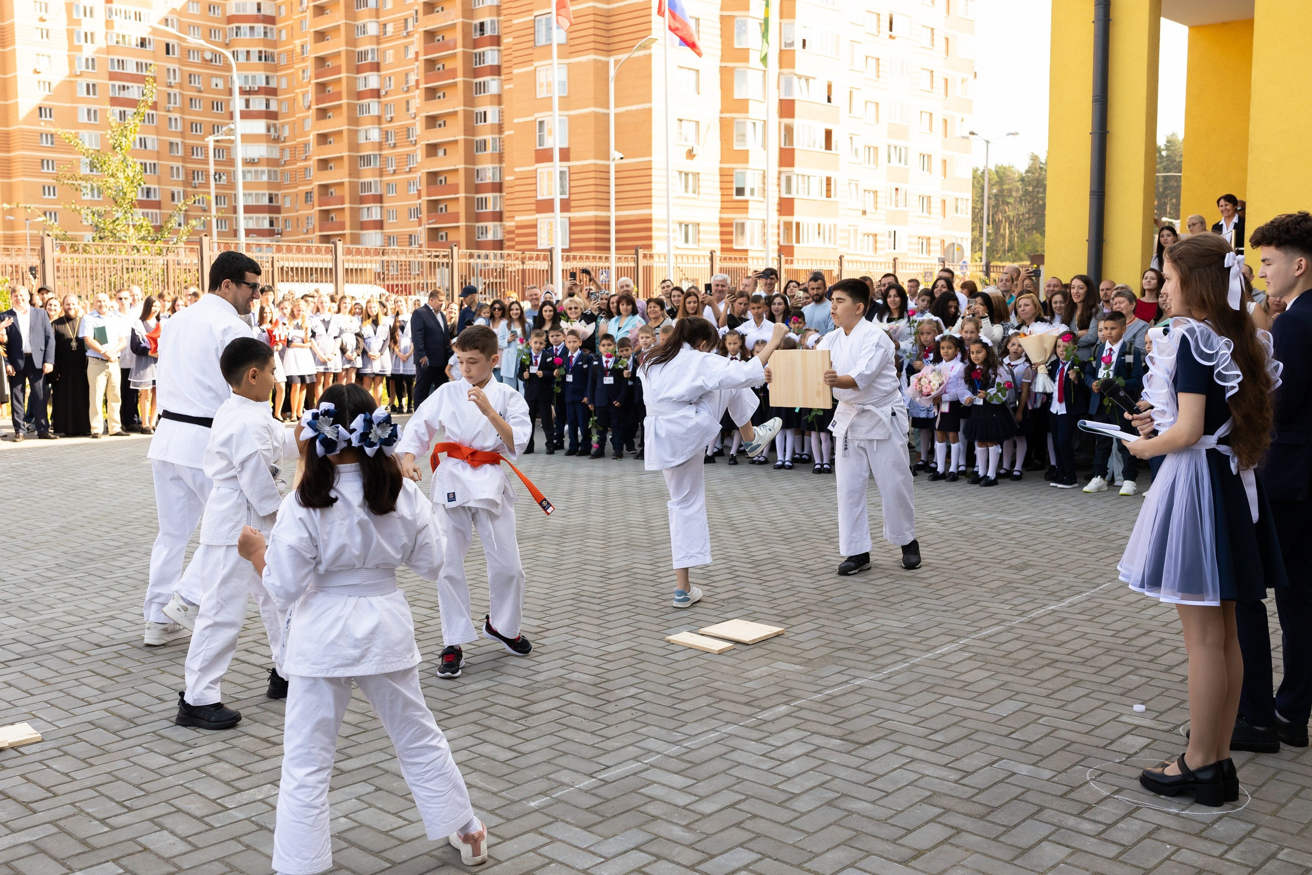 Линейка 1 сентября. Профессиональный Фотограф в Москве Андрей Славнов