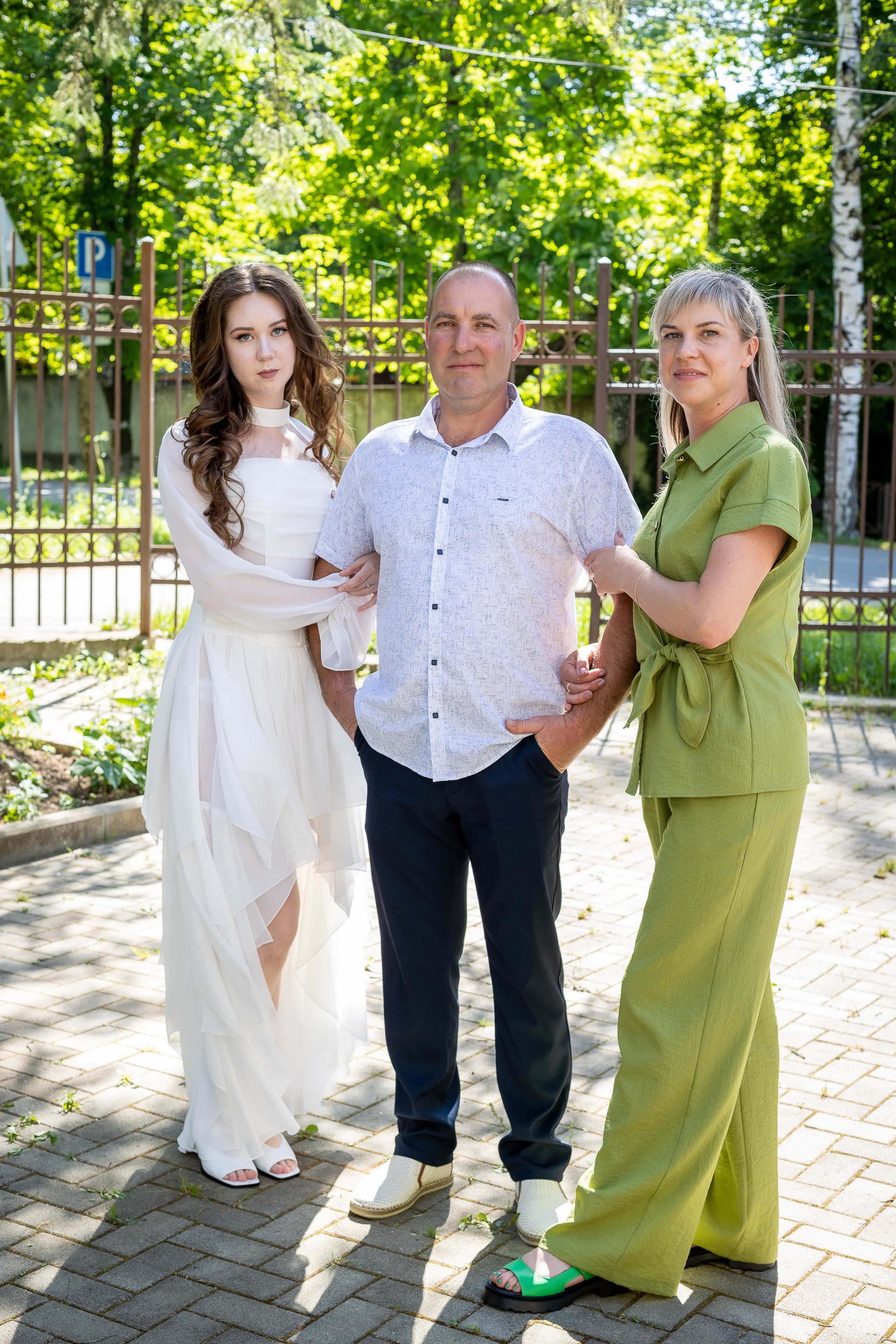 Вручение аттестата 2025. Выпускные альбомы Майкоп, Краснодар Елена Золотарева