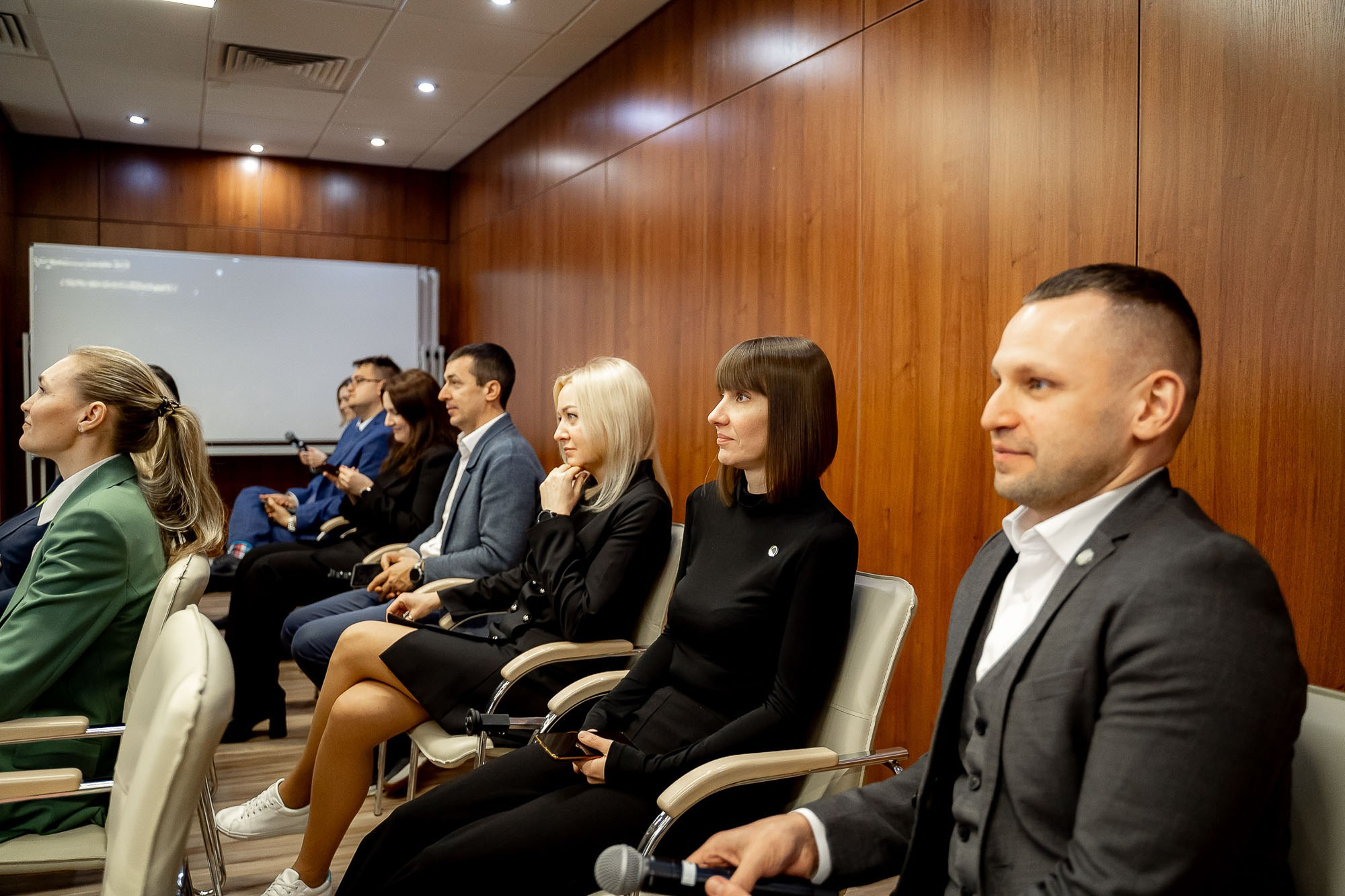 Сбер. Открытый диалог. Сергей Кошкин. Репортажная и ивент-фотография в Сургуте