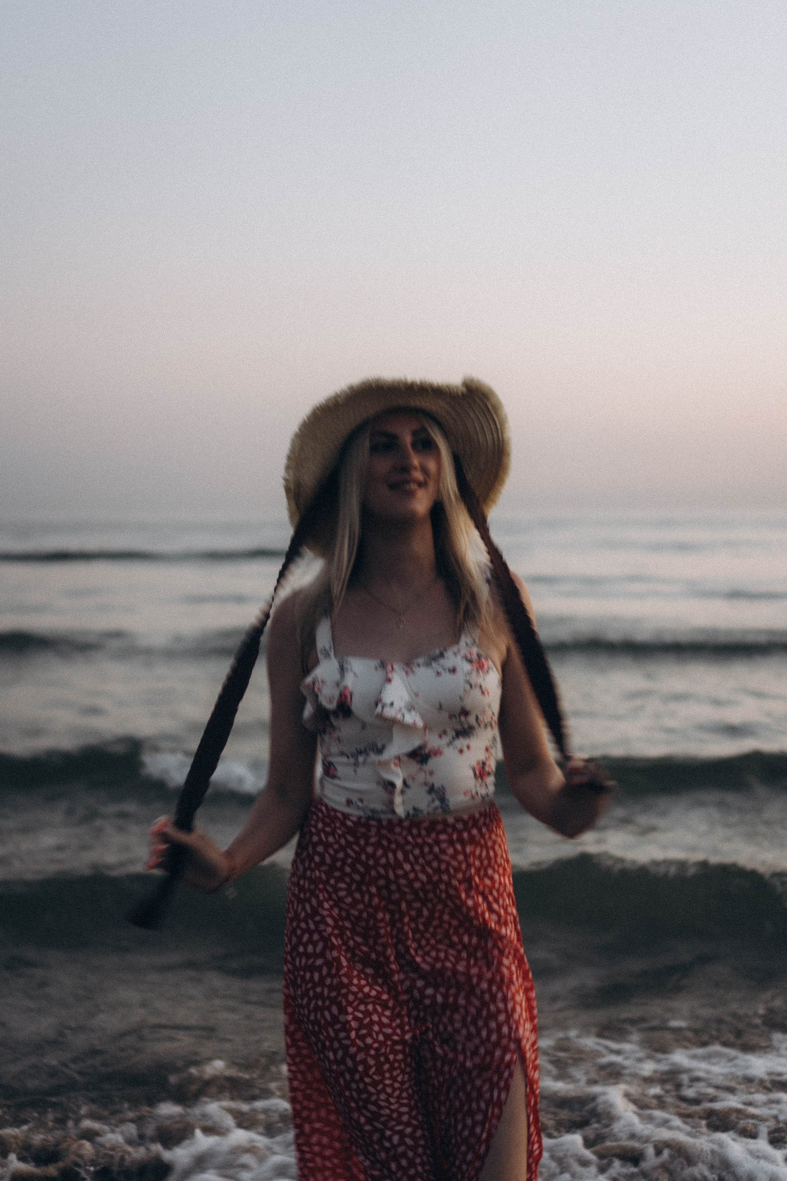 Июльский вечер на берегу черного моря. Профессиональный фотограф, Санкт-Петербург — Виктория Богомолова