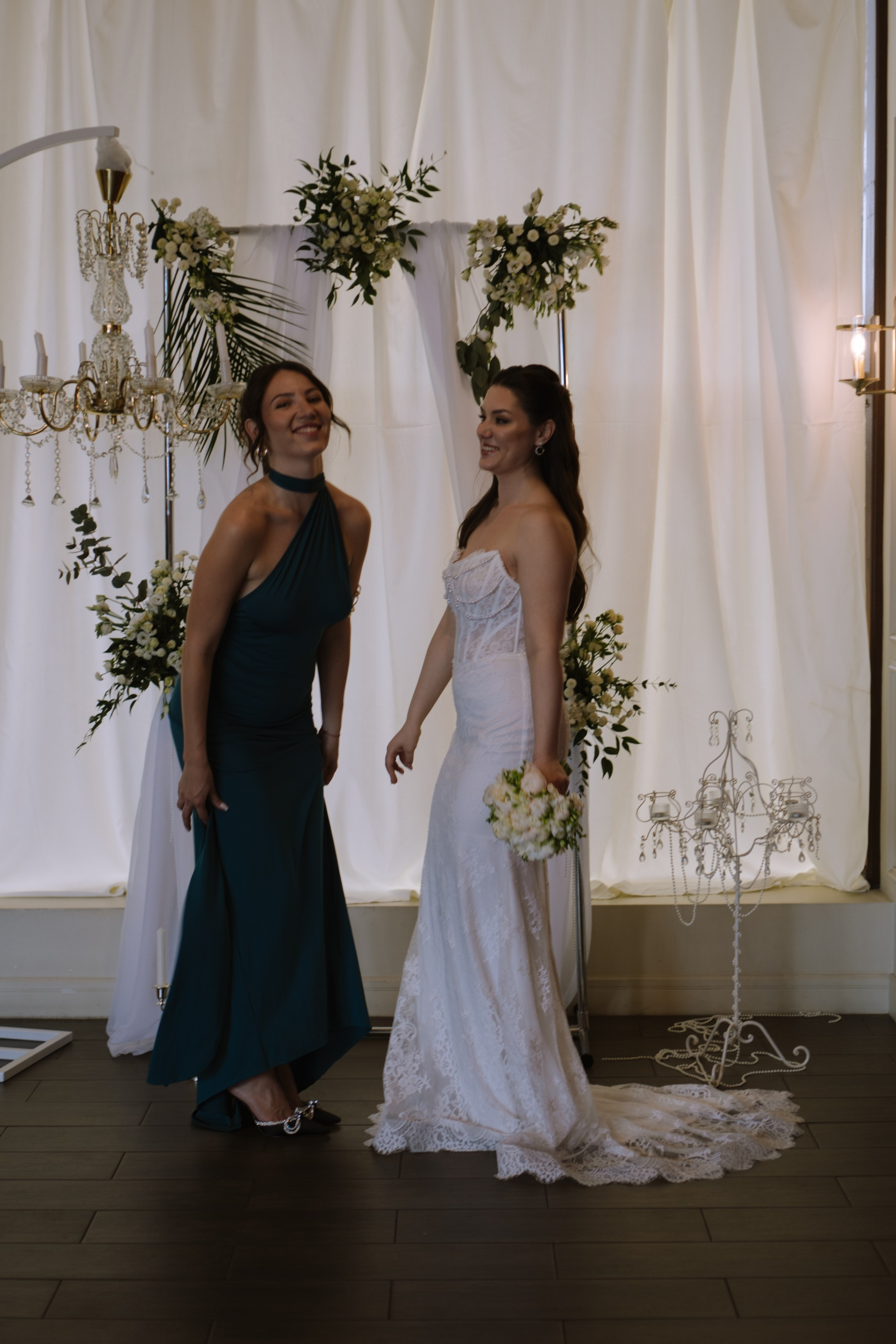 СВАДЕБНЫЙ БАНКЕТ НА ВЛАДИМИРСКОЙ В САНКТ-ПЕТЕРБУРГЕ (КАМЕРНАЯ СВАДЬБА). Профессиональный фотограф, Санкт-Петербург — Виктория Богомолова