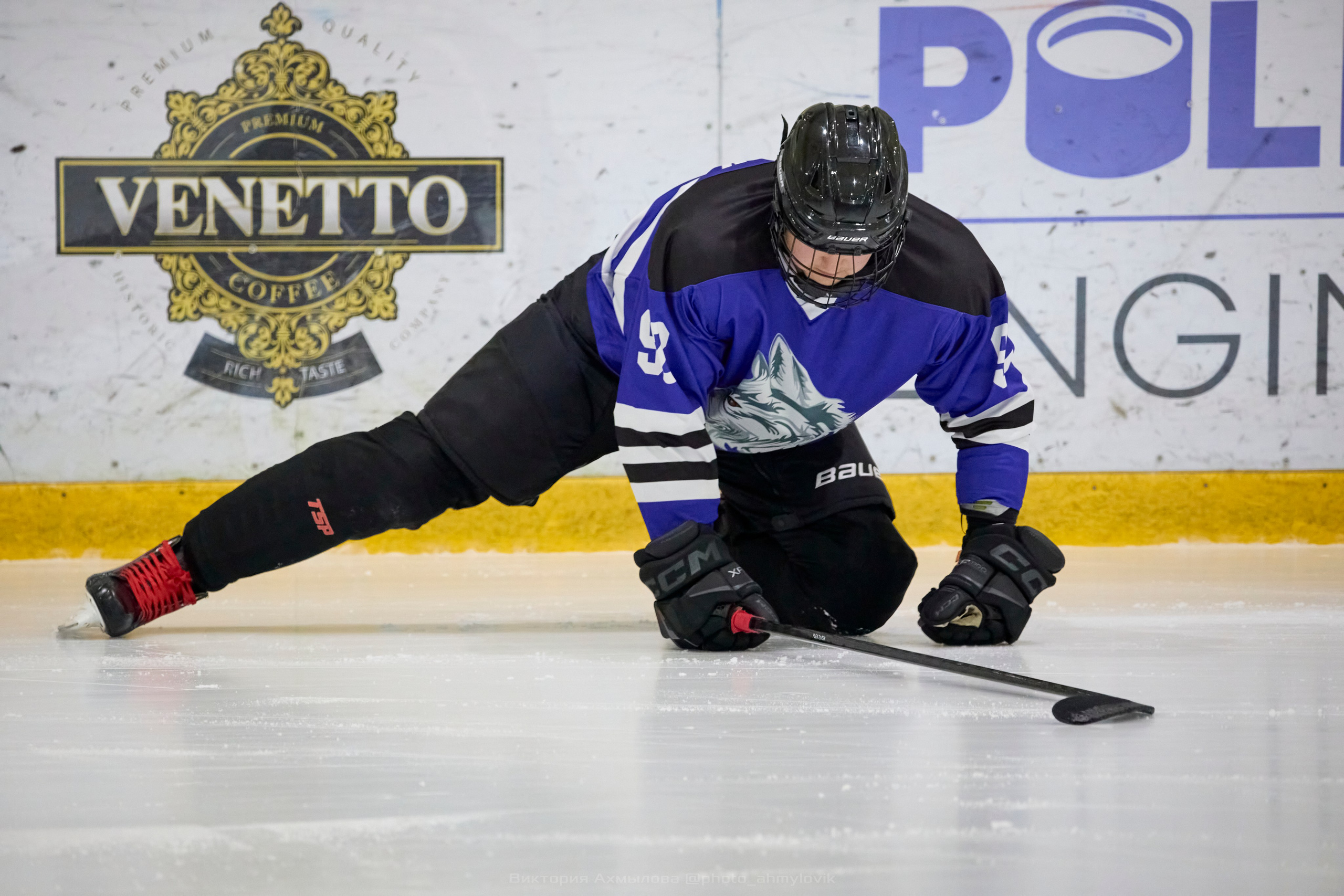 27.04.2025 Северная хоккейная лига. Финал Play-off дивизион Рыцарь. Виктория Ахмылова. Фотограф в Москве