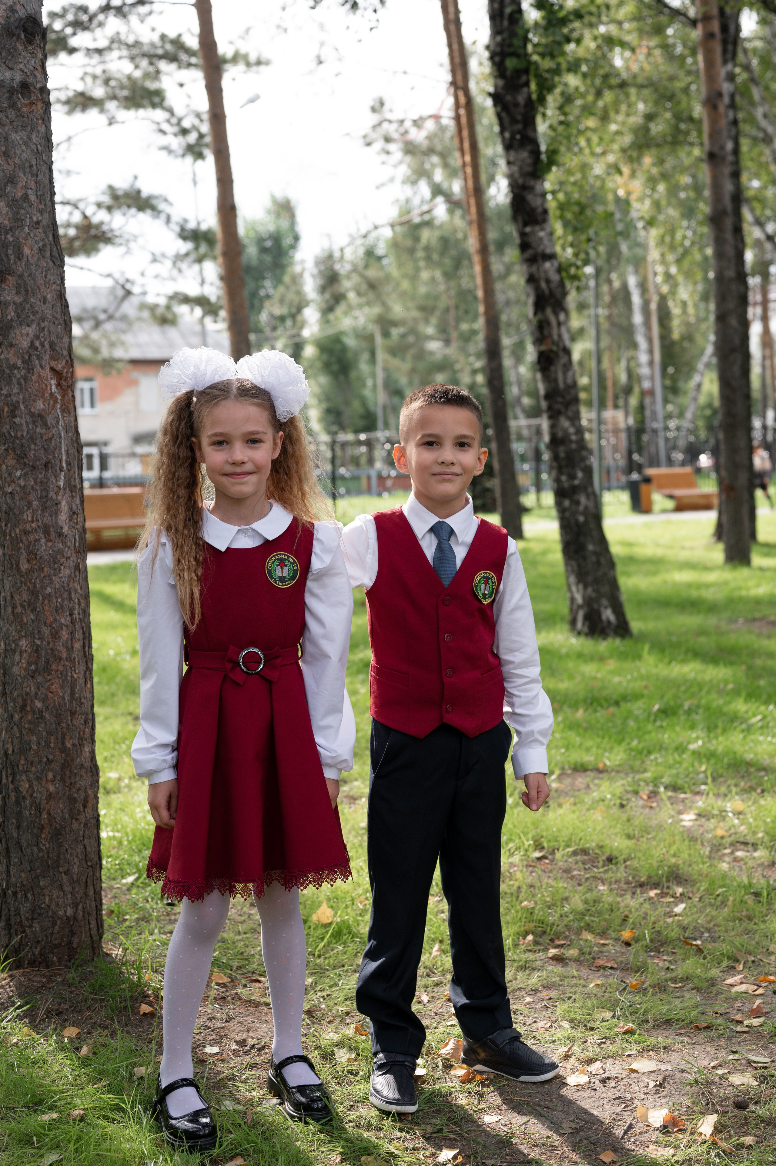 1 сентября 16 гимназия 2 класс (линейка + в классе+ на улице). Фотограф новорожденных, семейный детский в Тюмени Татьяна Морозова