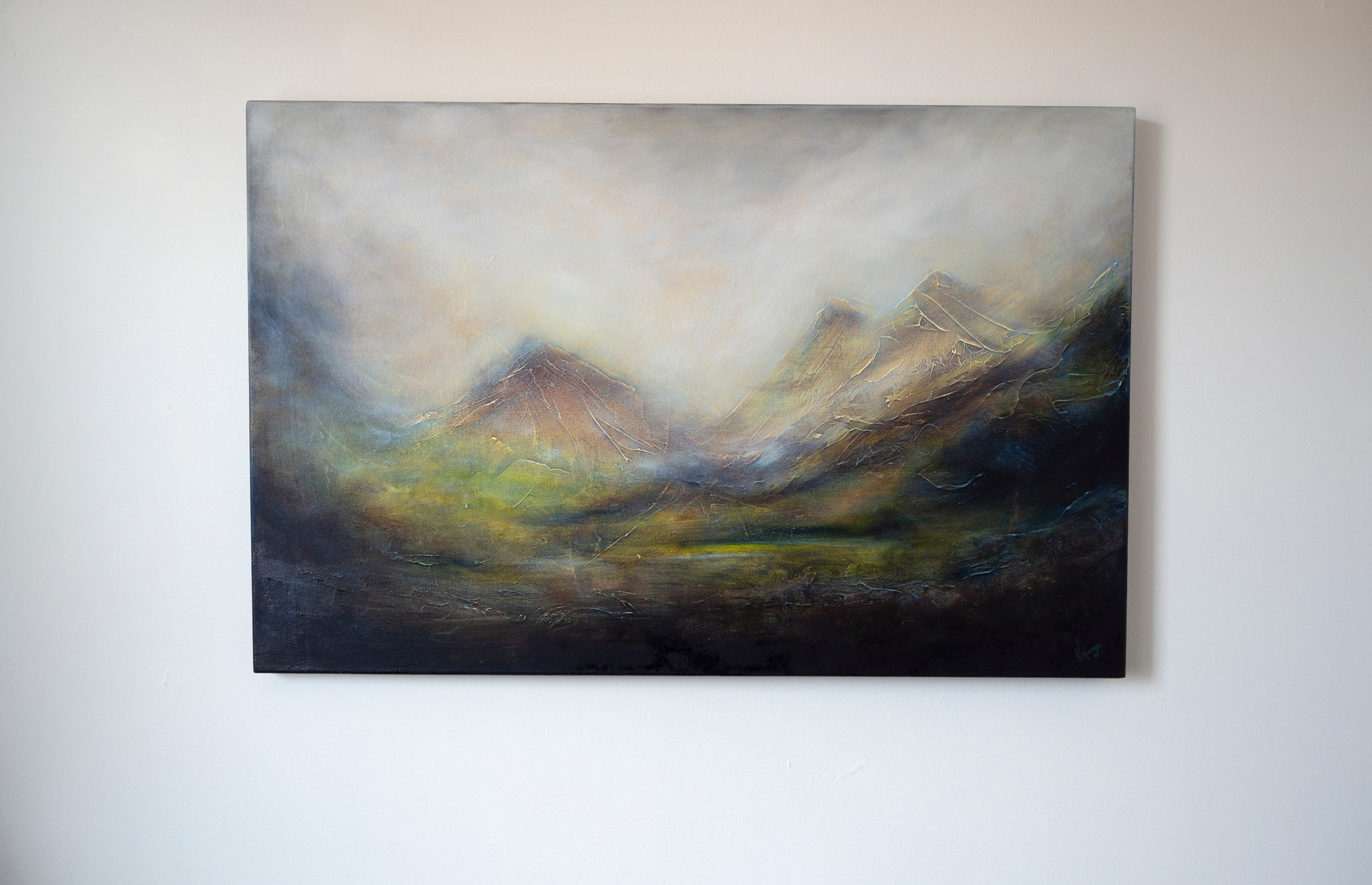 Oil painting depicting the Scottish highlands with misty foreground. Pavel Korshun — Contemporary painter. Original abstract painting