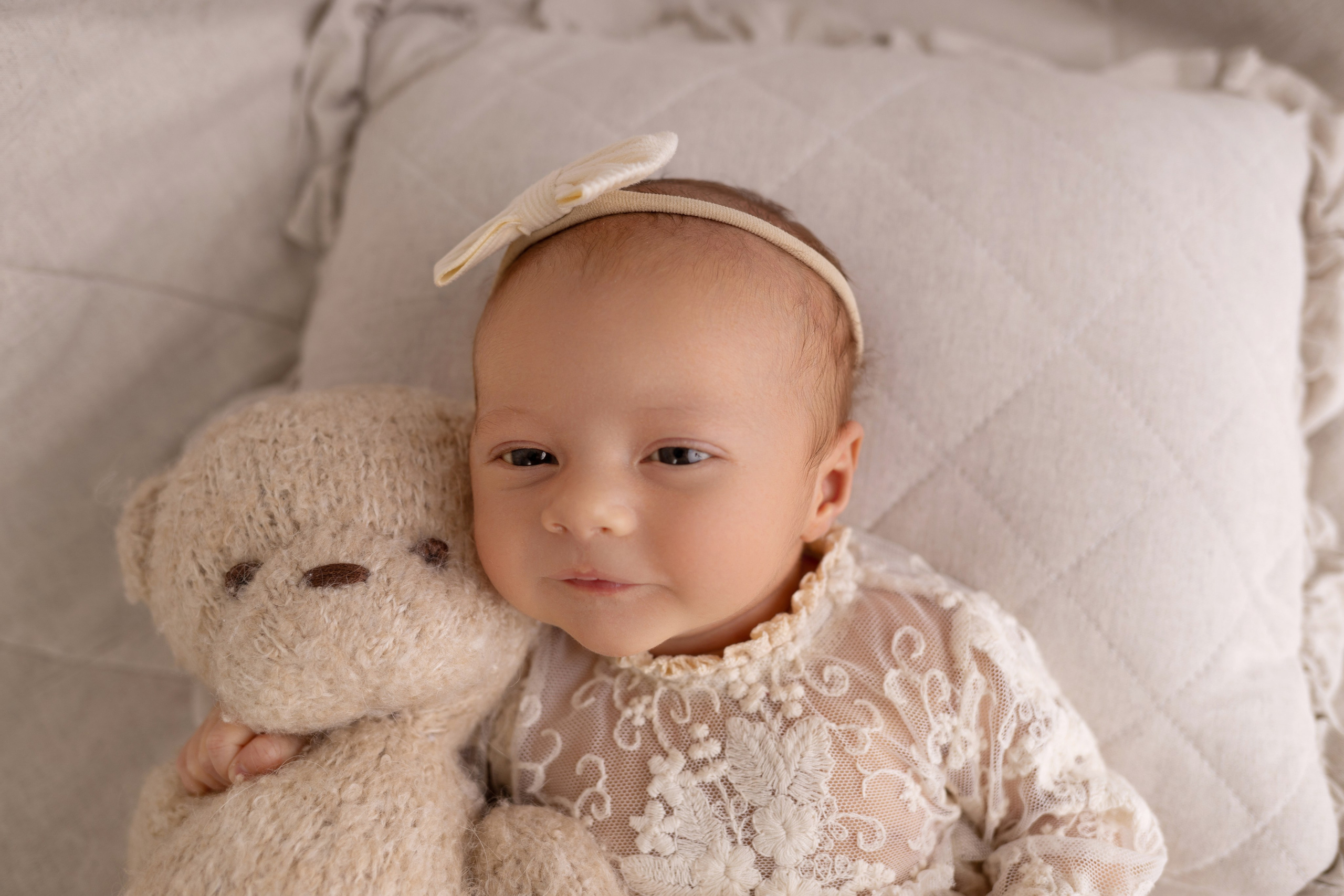 Newborn съемка в стиле Лайф. Фотограф новорожденных малышей в Омске и Омской области Эльвира Камаева