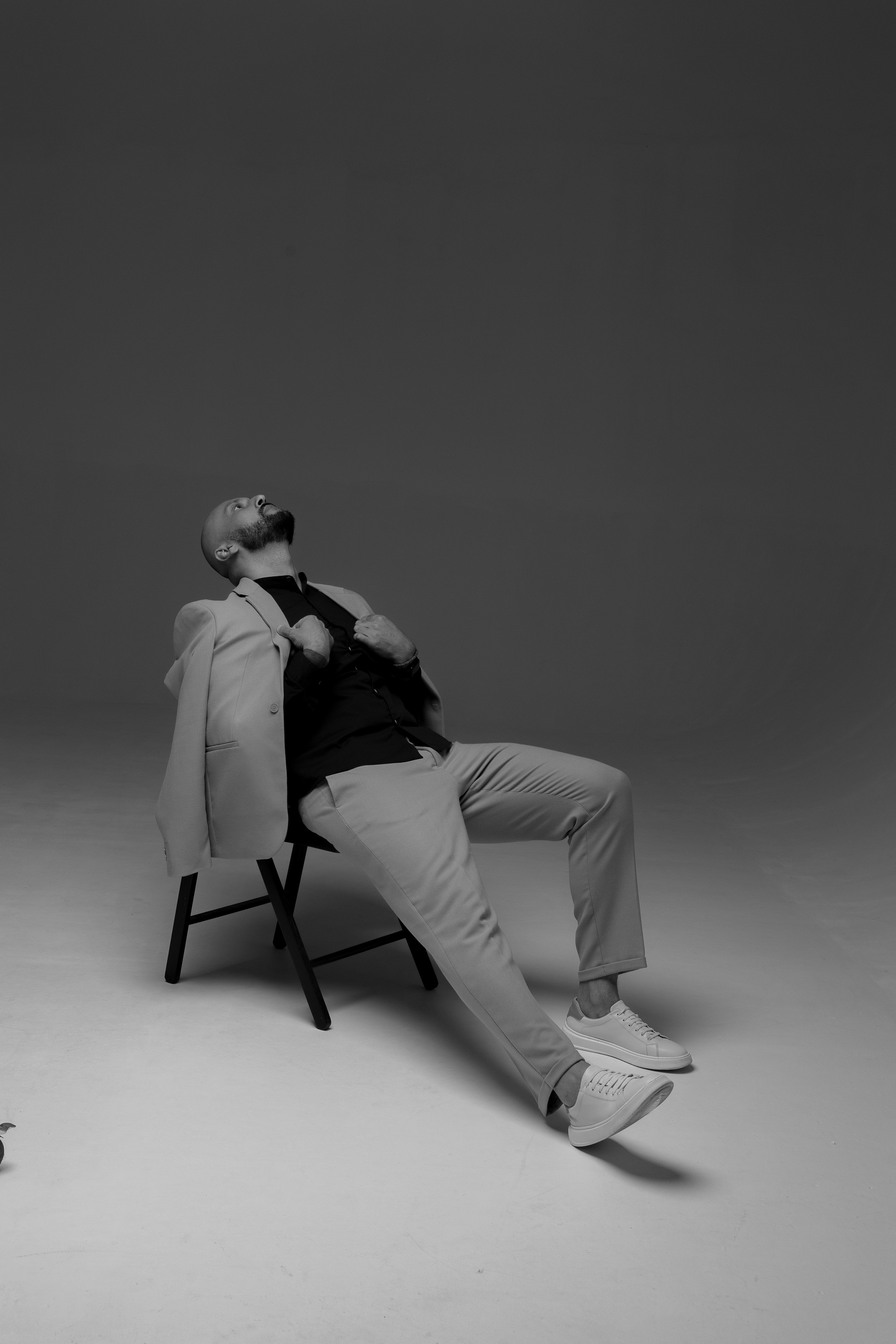 Мужская студийная фотосессия. Свадебный фотограф Калининград