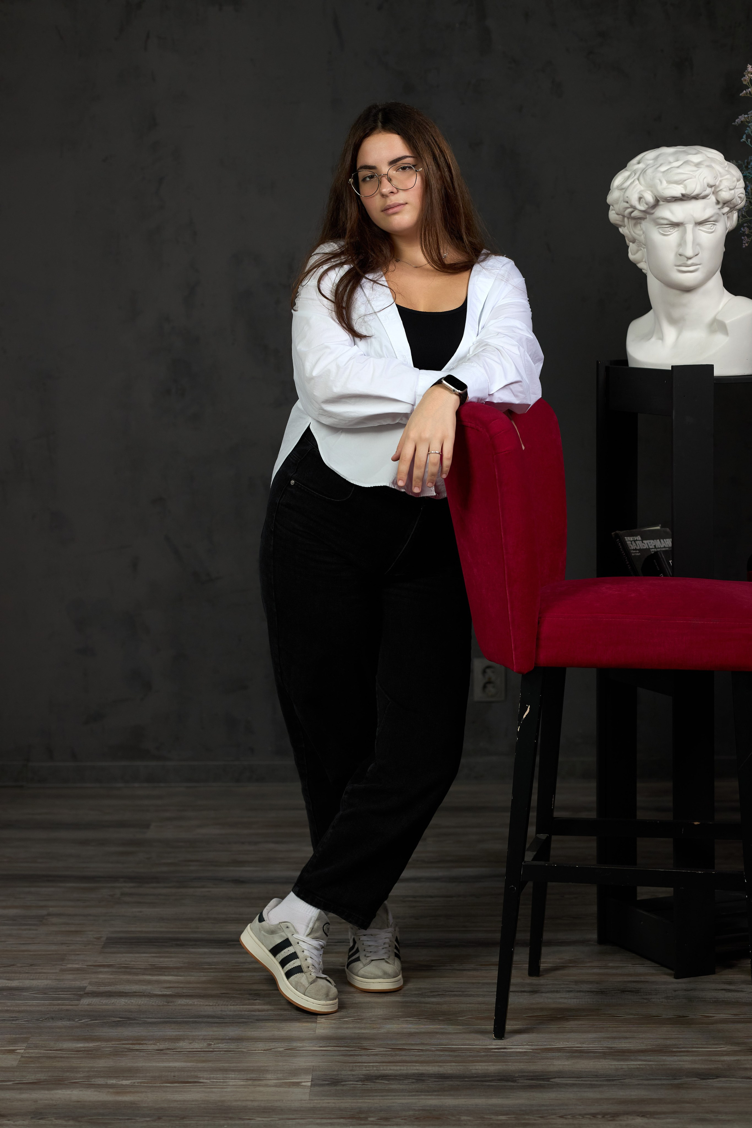 Выпускные портреты для выпускного альбома таганрог. Фотограф Выпускные альбомы Таганрог Сергей Коробченко