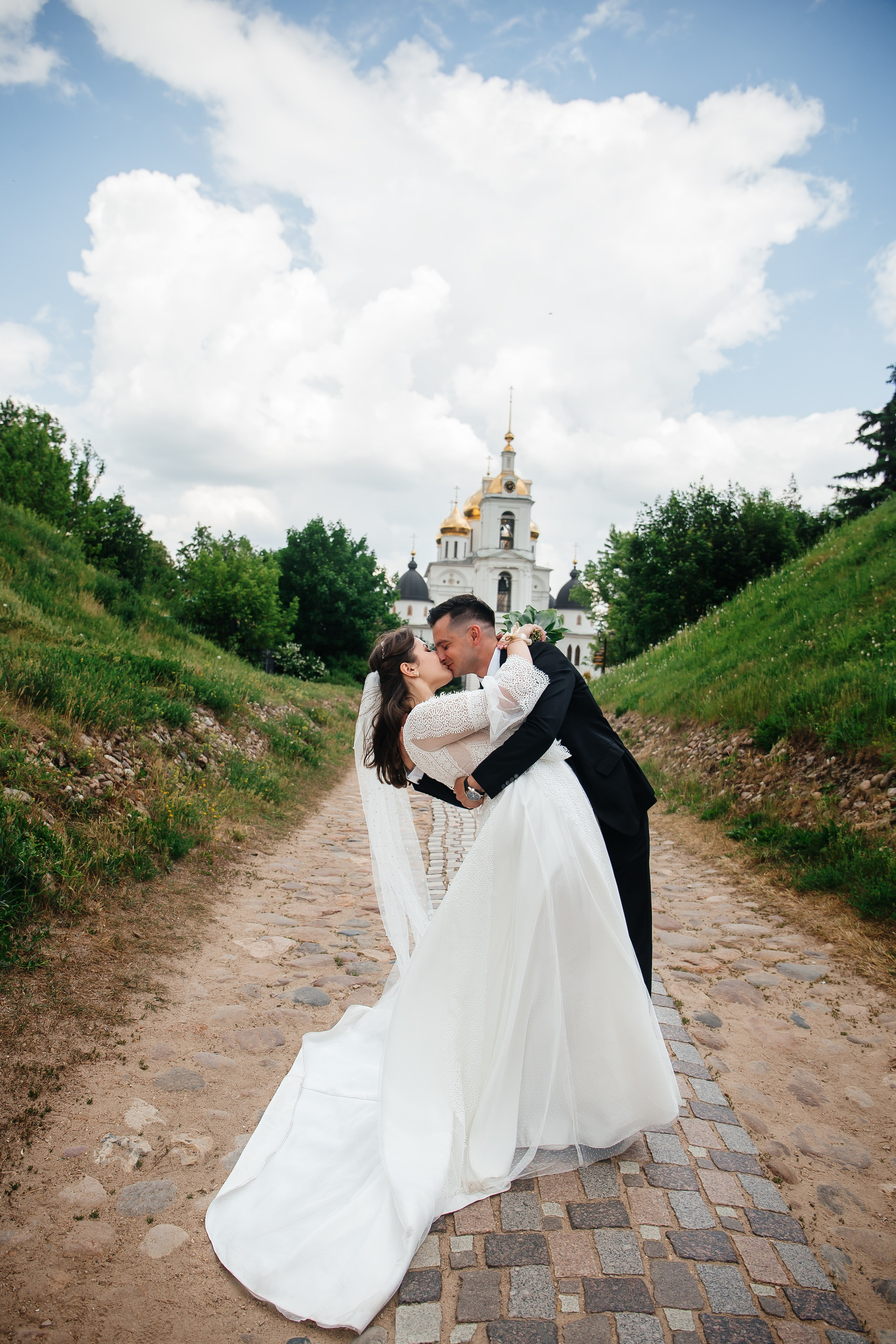 Таинство Венчания в Дмитрове, Успенский Кафедральный Собор г. Дмитров. Фотограф Дмитров и МО Валентина Халикова