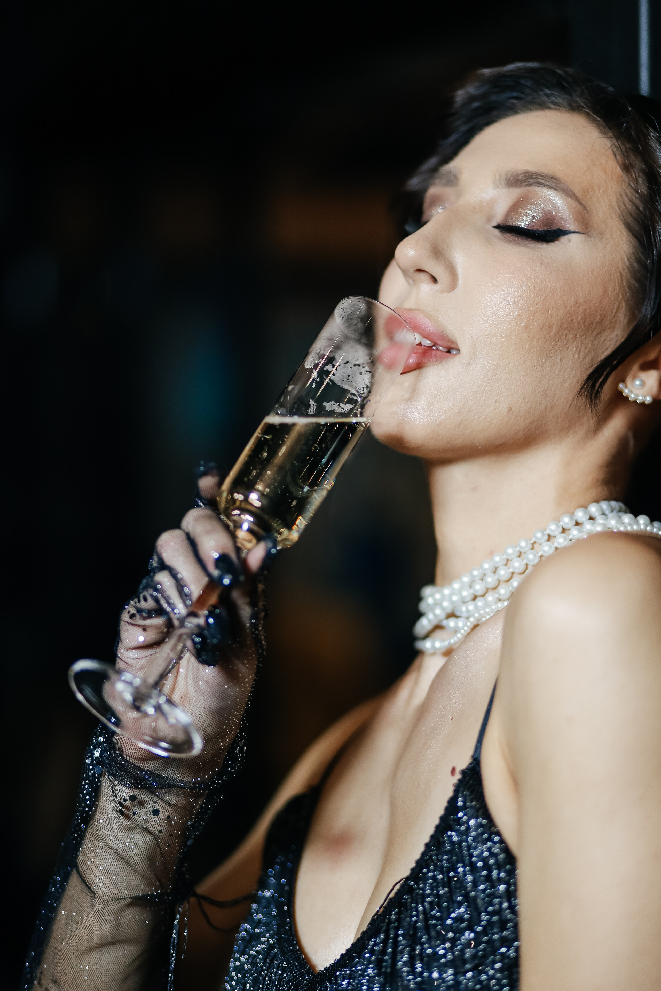 25.Диана и гости