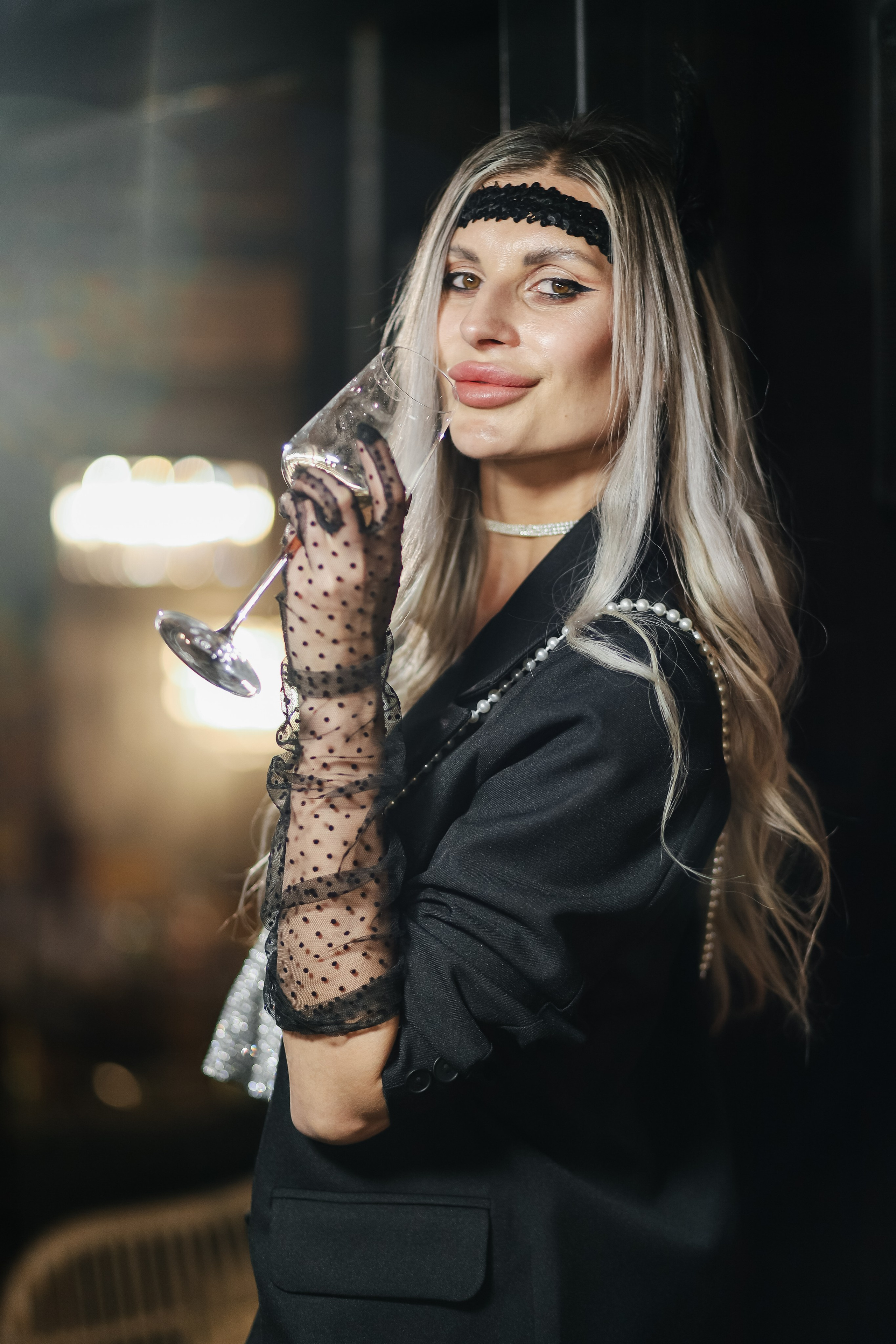 25.Диана и гости