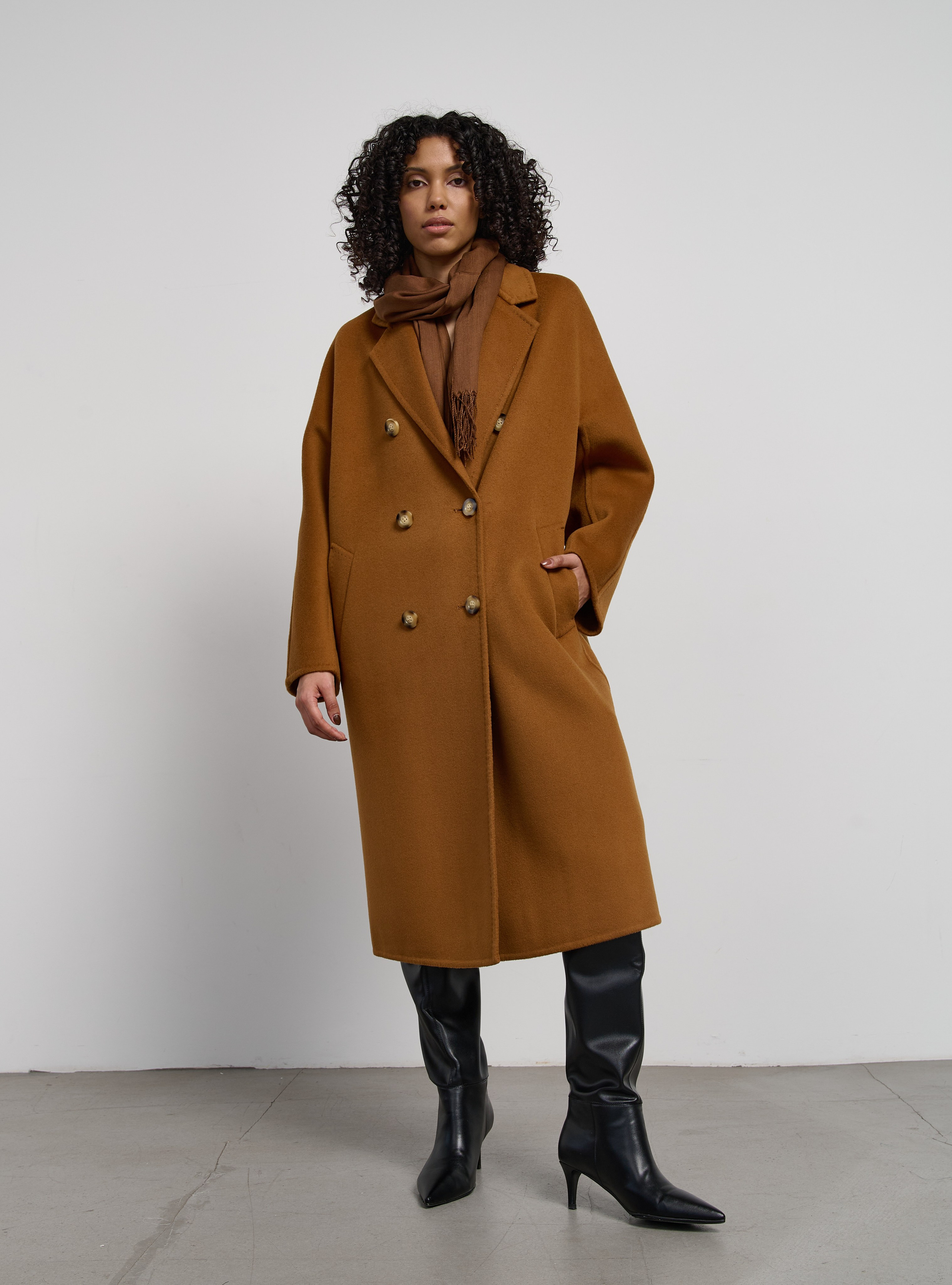 Lookbook для бренда Sheily. Fashion фотограф в Москве Ксения Чупрунова