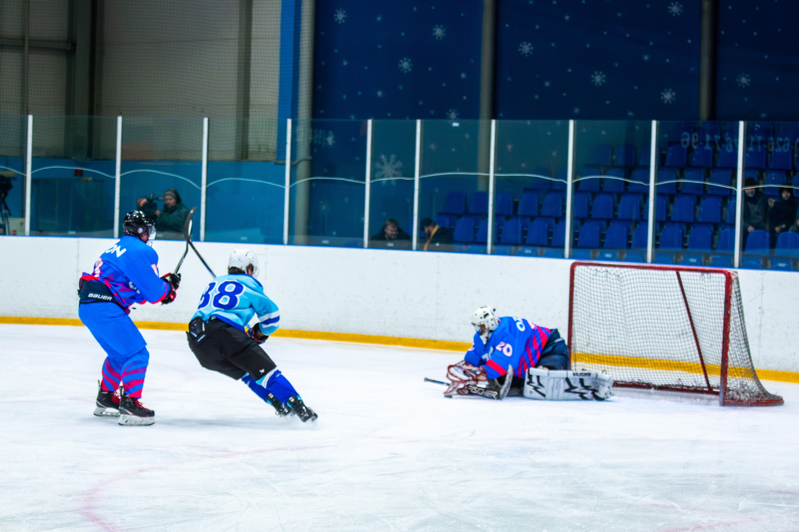 Чемпионат по хоккею. Репортажный, семейный, свадебный, портретный фотограф