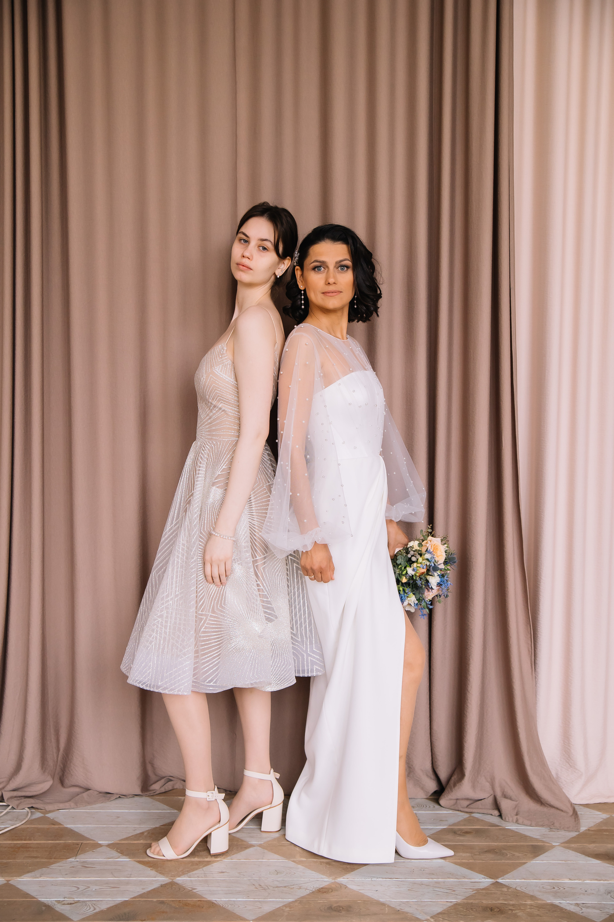 Свадебная семейная съёмка в студии. Свадебный, семейный фотограф, контент съёмка. Екатеринбург. Елена Граф