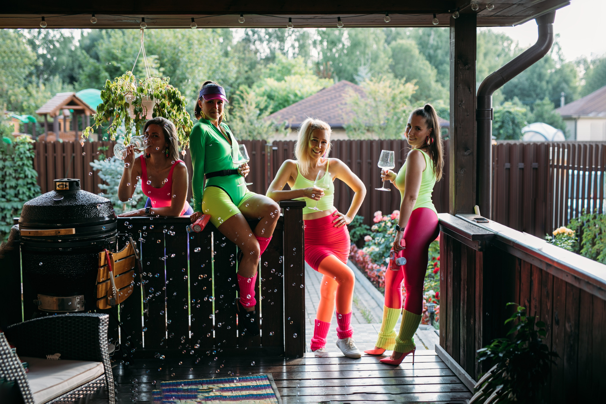 Анонс: GIRLS GIRLS GIRLS. Фотограф Наташа Румянцева