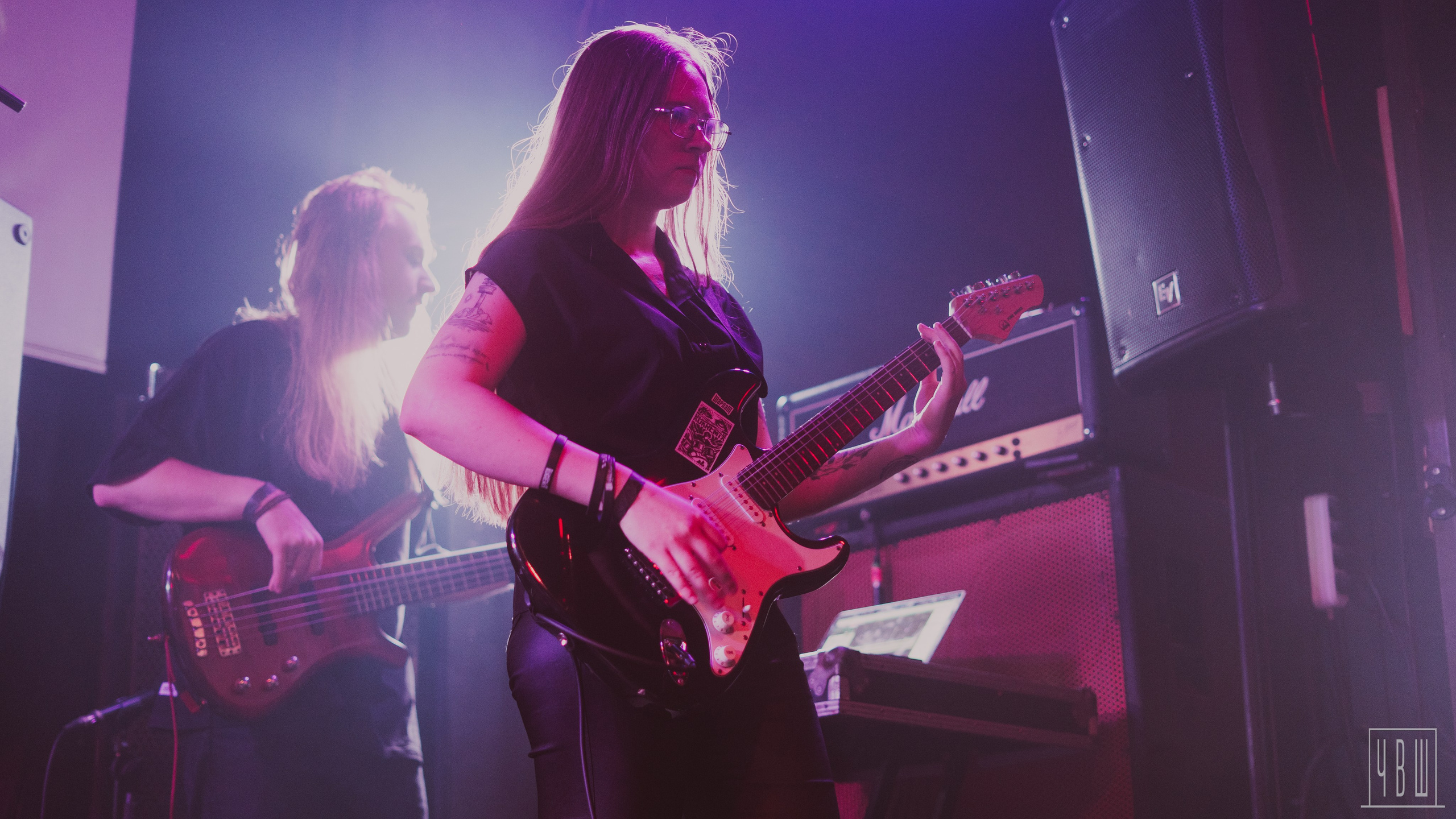 ШардаМ, 04.11.2025, Ласточка. Человек в Шляпе