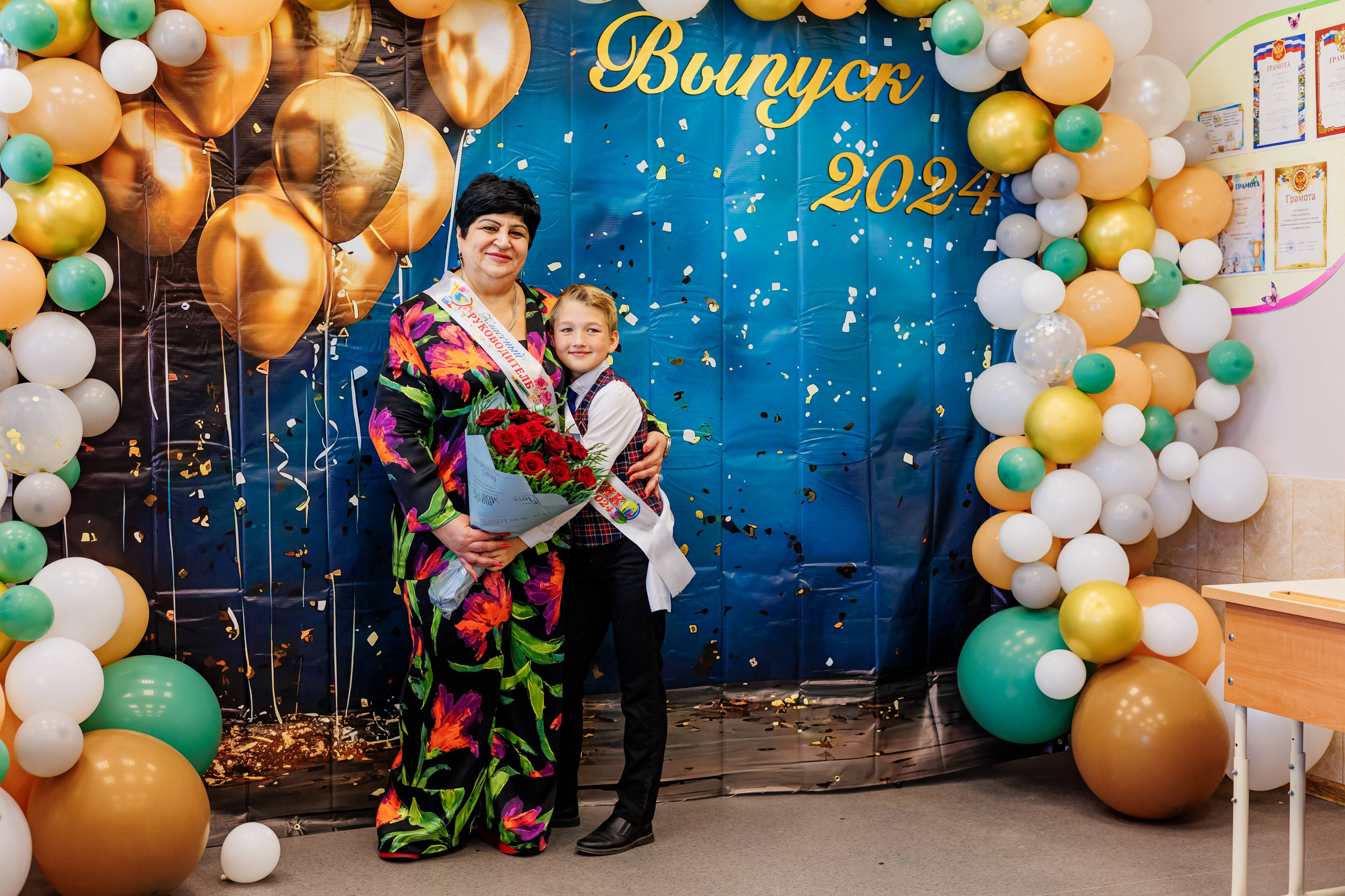 Выпуск 4а 25школа'24 год. Свадебный и семейный фотограф в Армавире