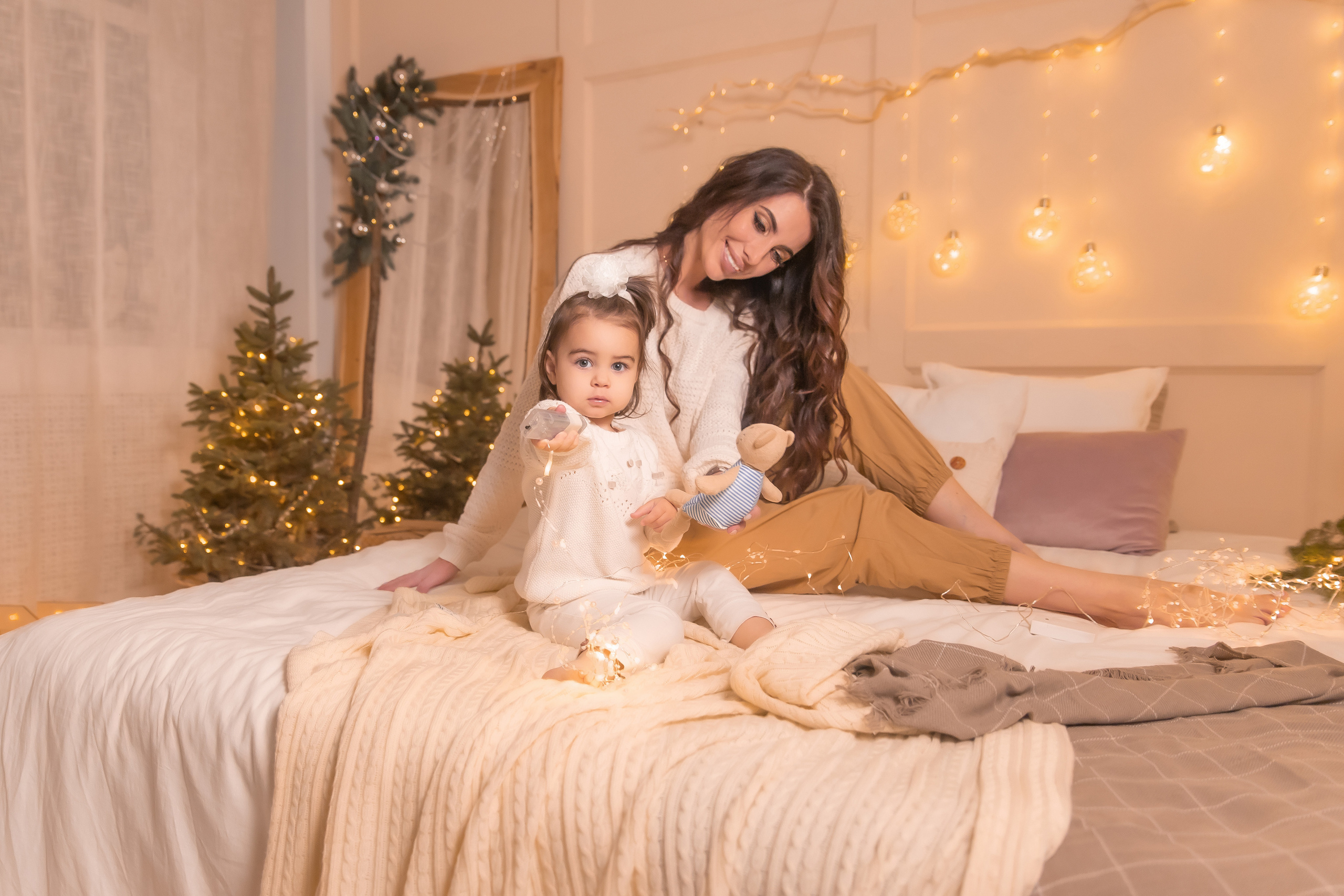 Студийная. Семейный свадебный интерьерный фотограф Тверь Санкт- Марина Свистунова