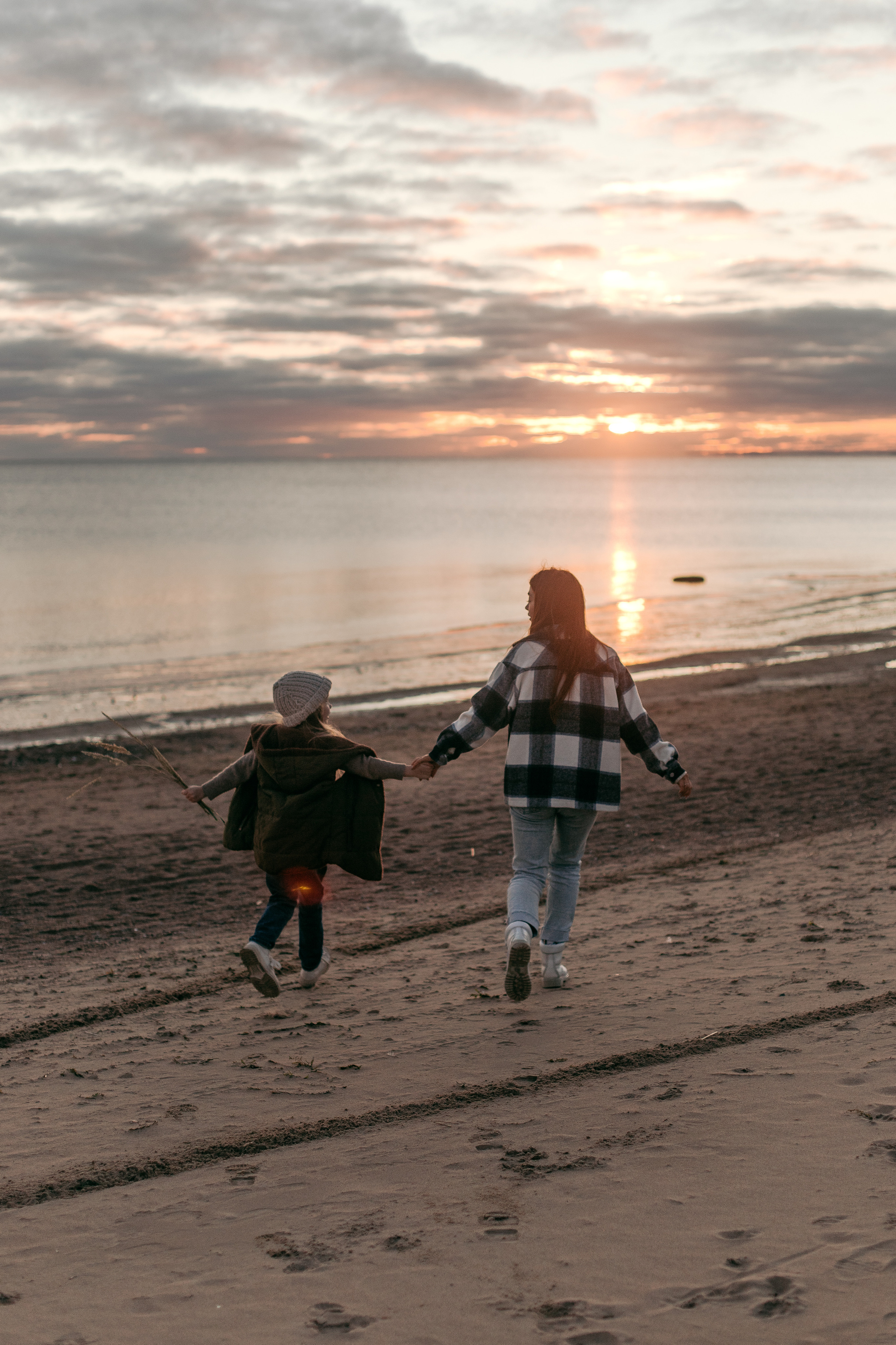 Прогулка. Семейный свадебный интерьерный фотограф Тверь Санкт- Марина Свистунова