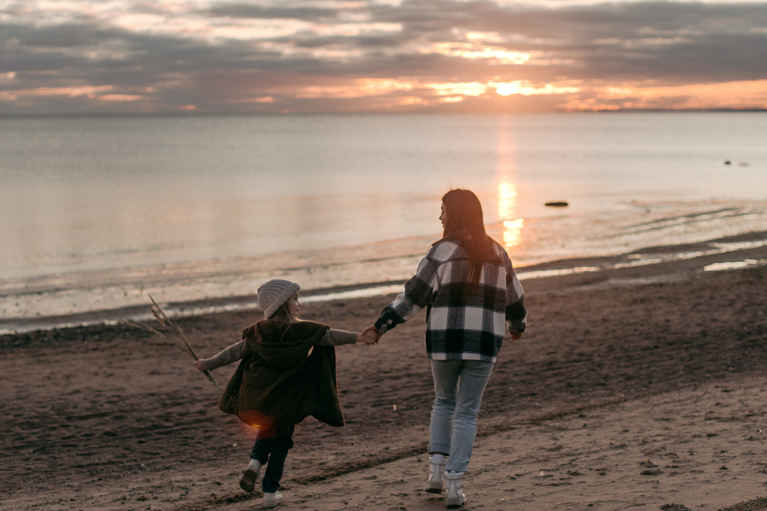 Прогулка. Семейный свадебный интерьерный фотограф Тверь Санкт- Марина Свистунова