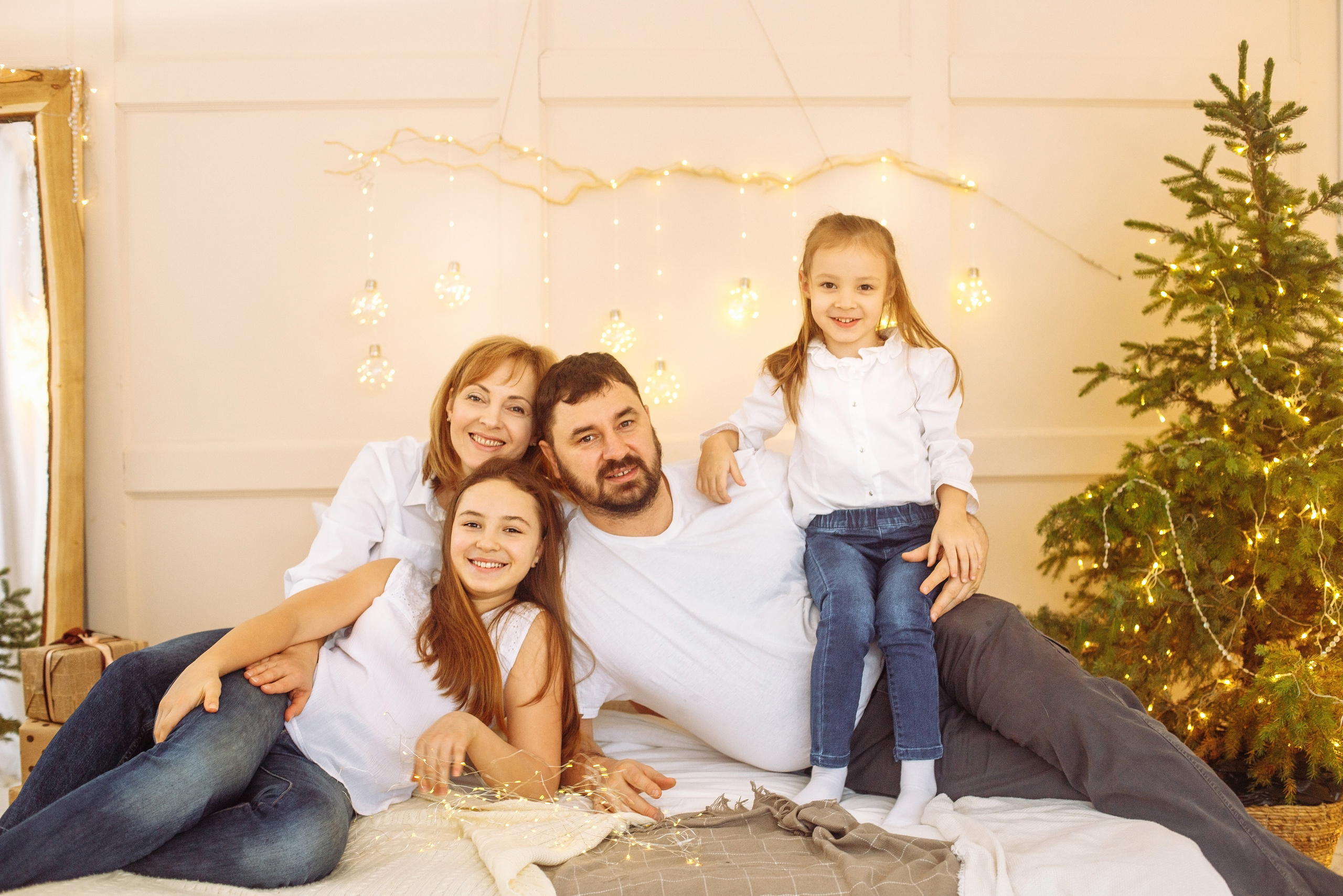 Студийная. Семейный свадебный интерьерный фотограф Тверь Санкт- Марина Свистунова