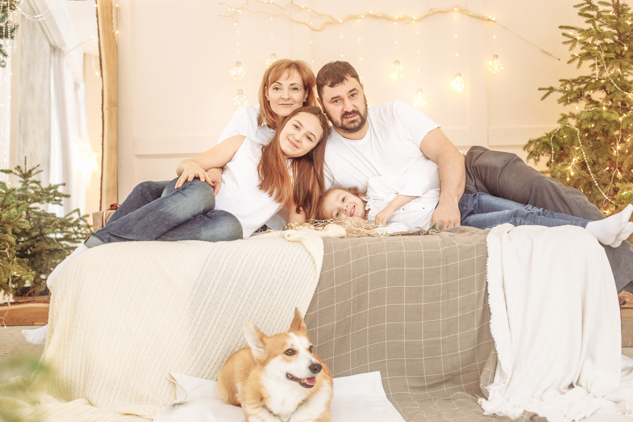 Студийная. Семейный свадебный интерьерный фотограф Тверь Санкт- Марина Свистунова