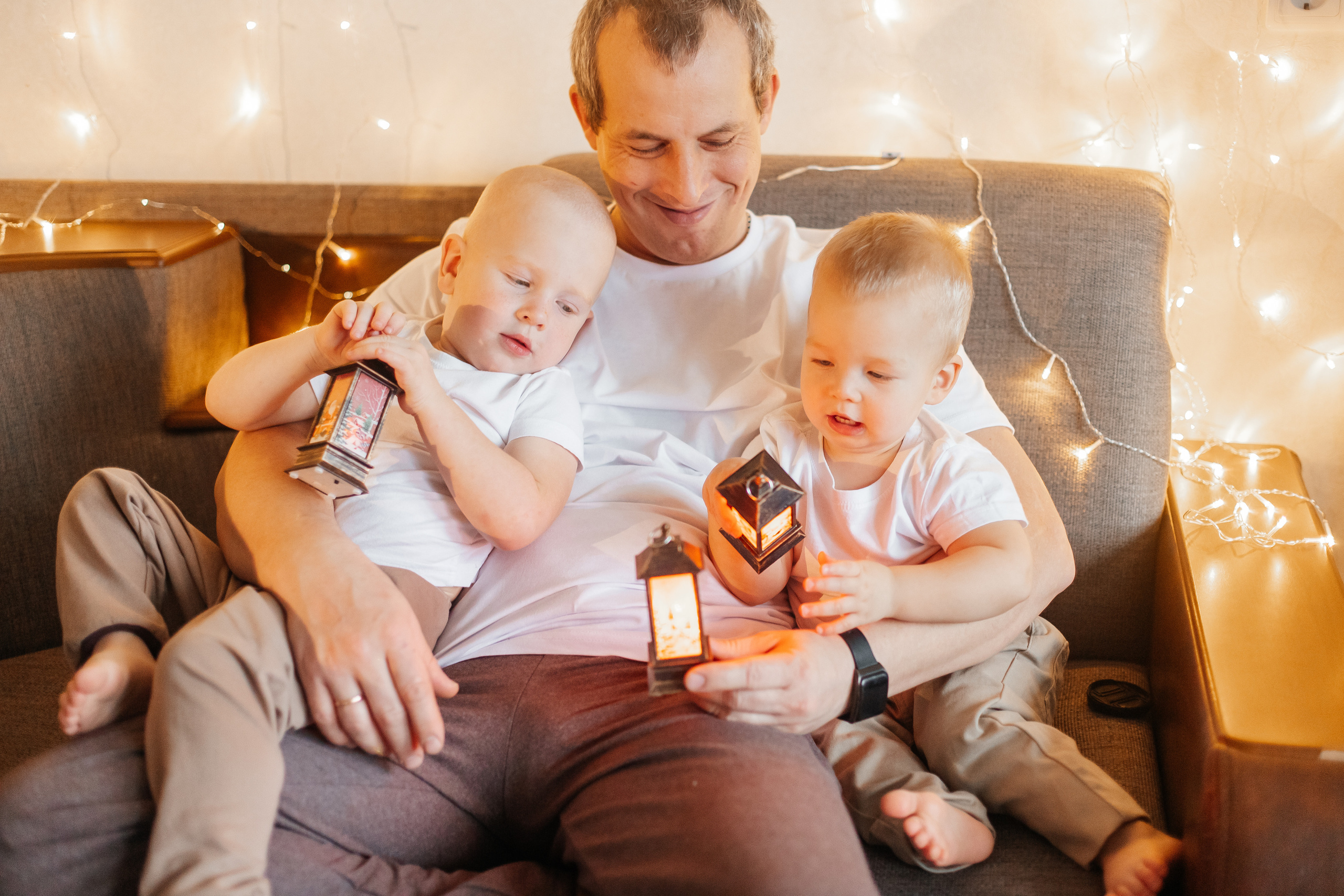 Домашняя съемка. Семейный свадебный интерьерный фотограф Тверь Санкт- Марина Свистунова