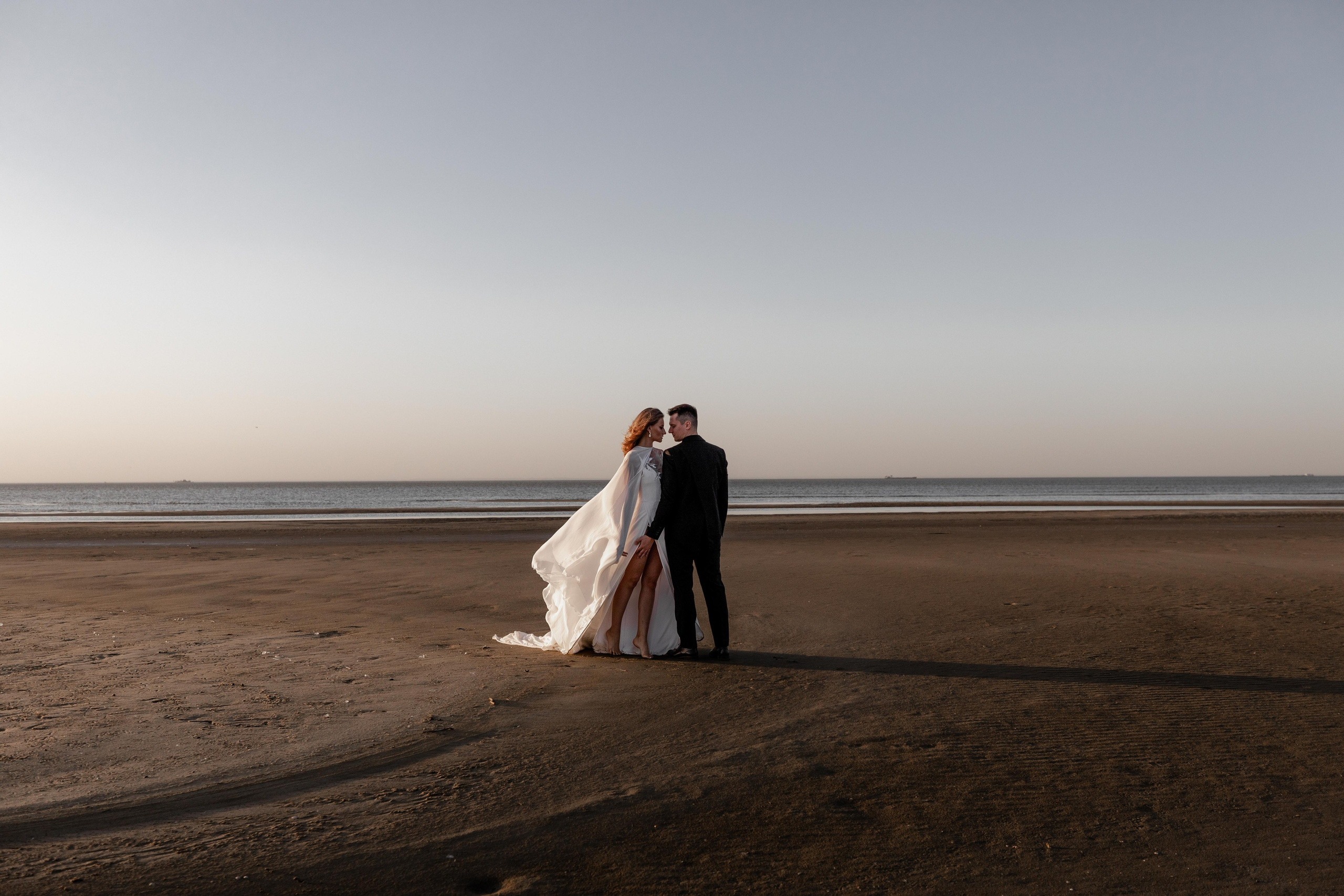 На берегу моря. Свадебный фотограф в Москве Топтыгин Иван