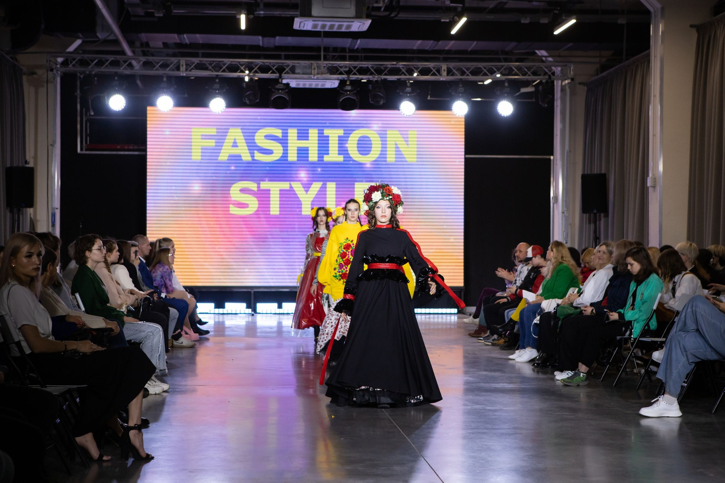 Фестиваль моды и красоты Fashion Style (11 мая 2024). Репортажный фотограф Алексей Пирязев