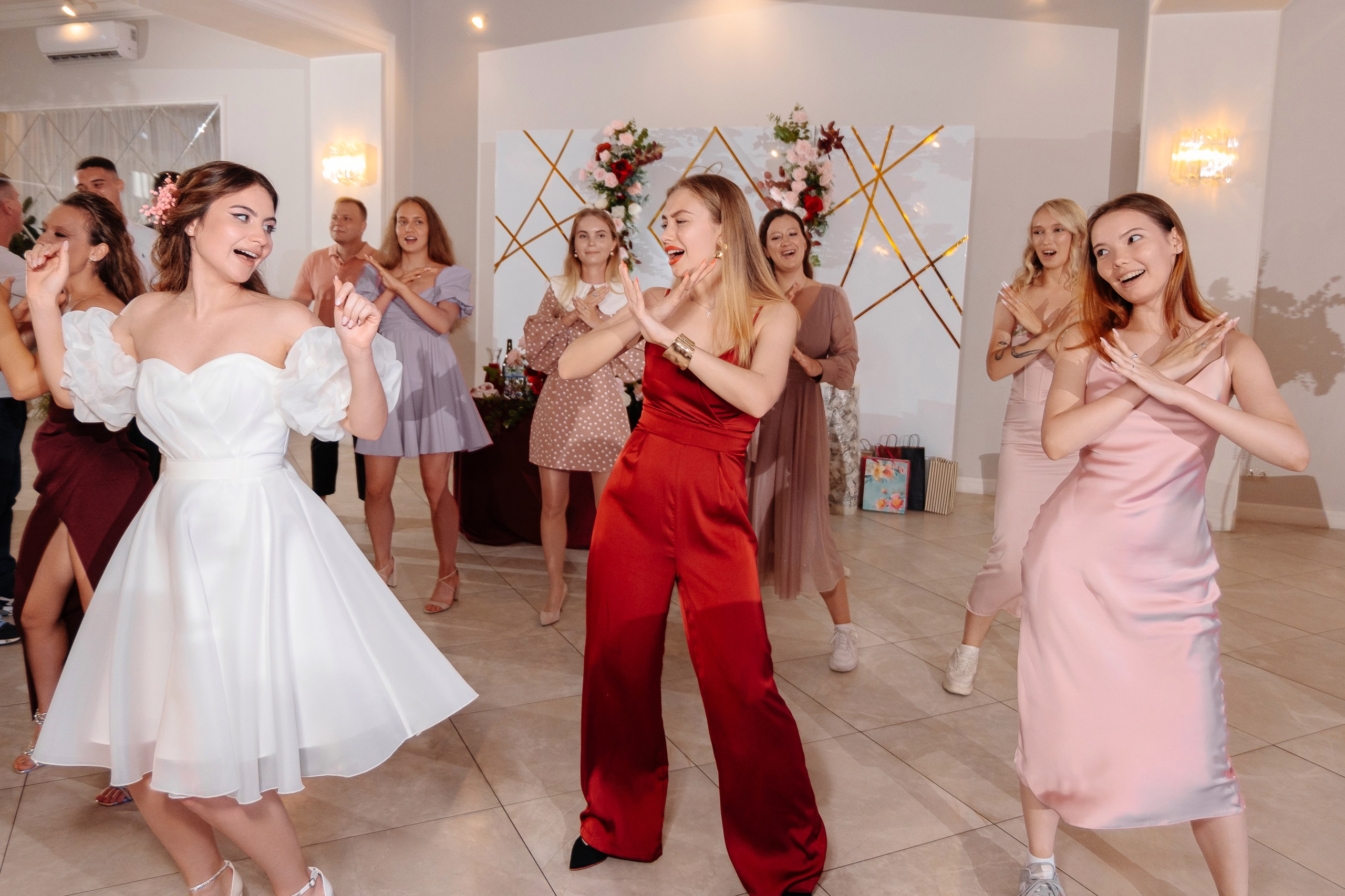 Elegance in Every Frame: Wedding Day Memories