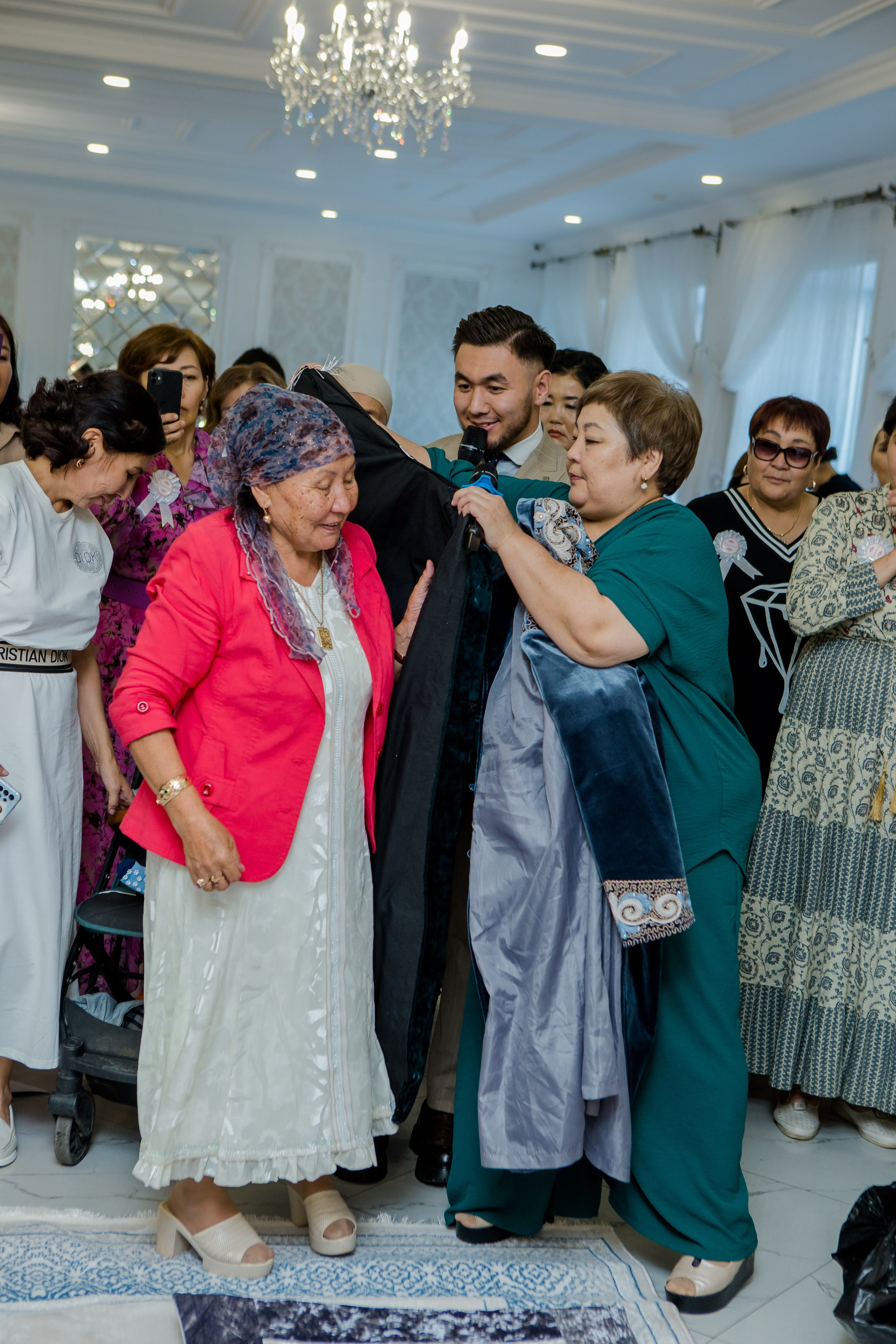 QYZ UZATU ZHADYRA. Свадебный и репортажный фотограф в Астане T.Yertay «Nomad media»