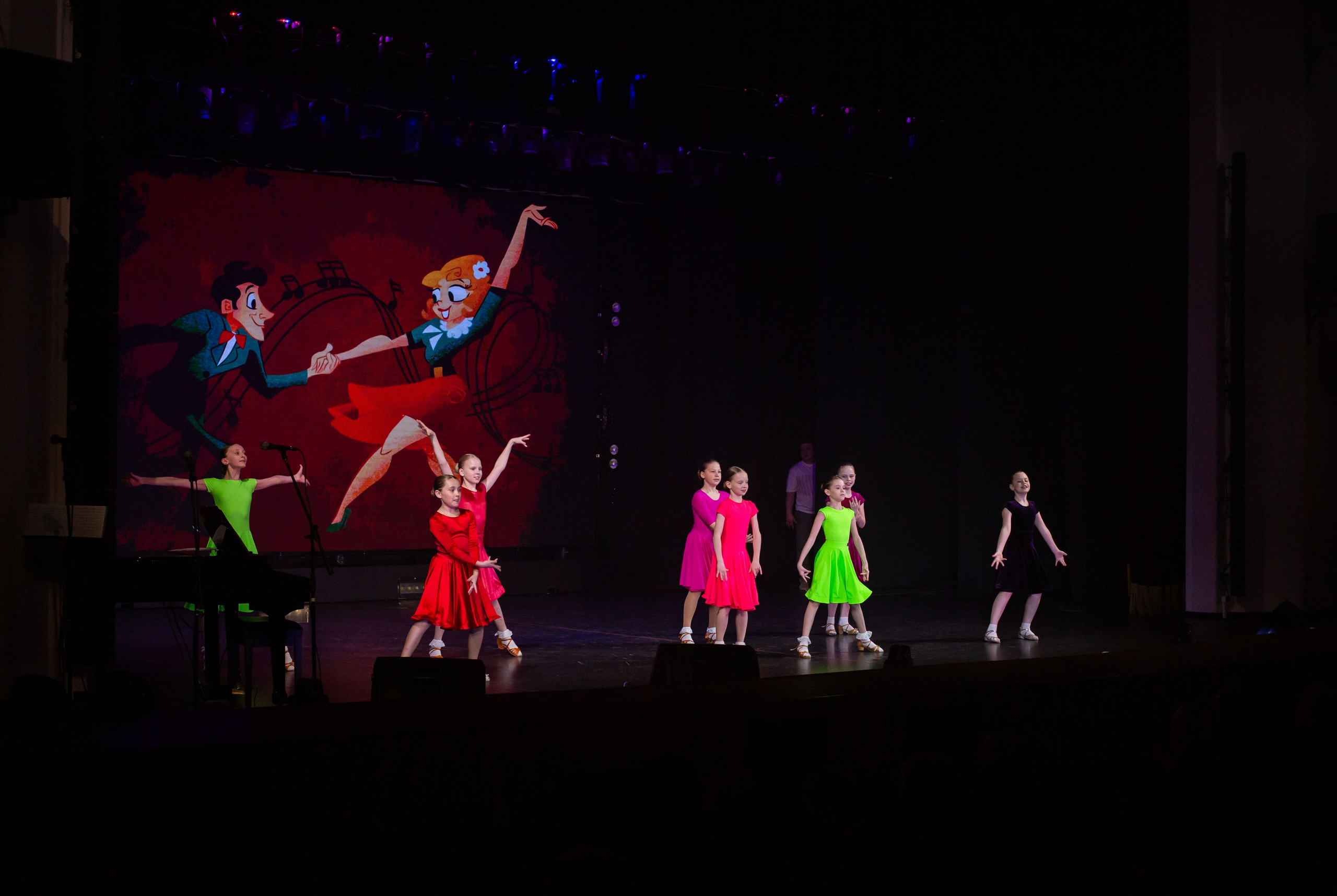 Дк Воровского отчетный концерт. Семейный и детский фотограф Анна Петракова