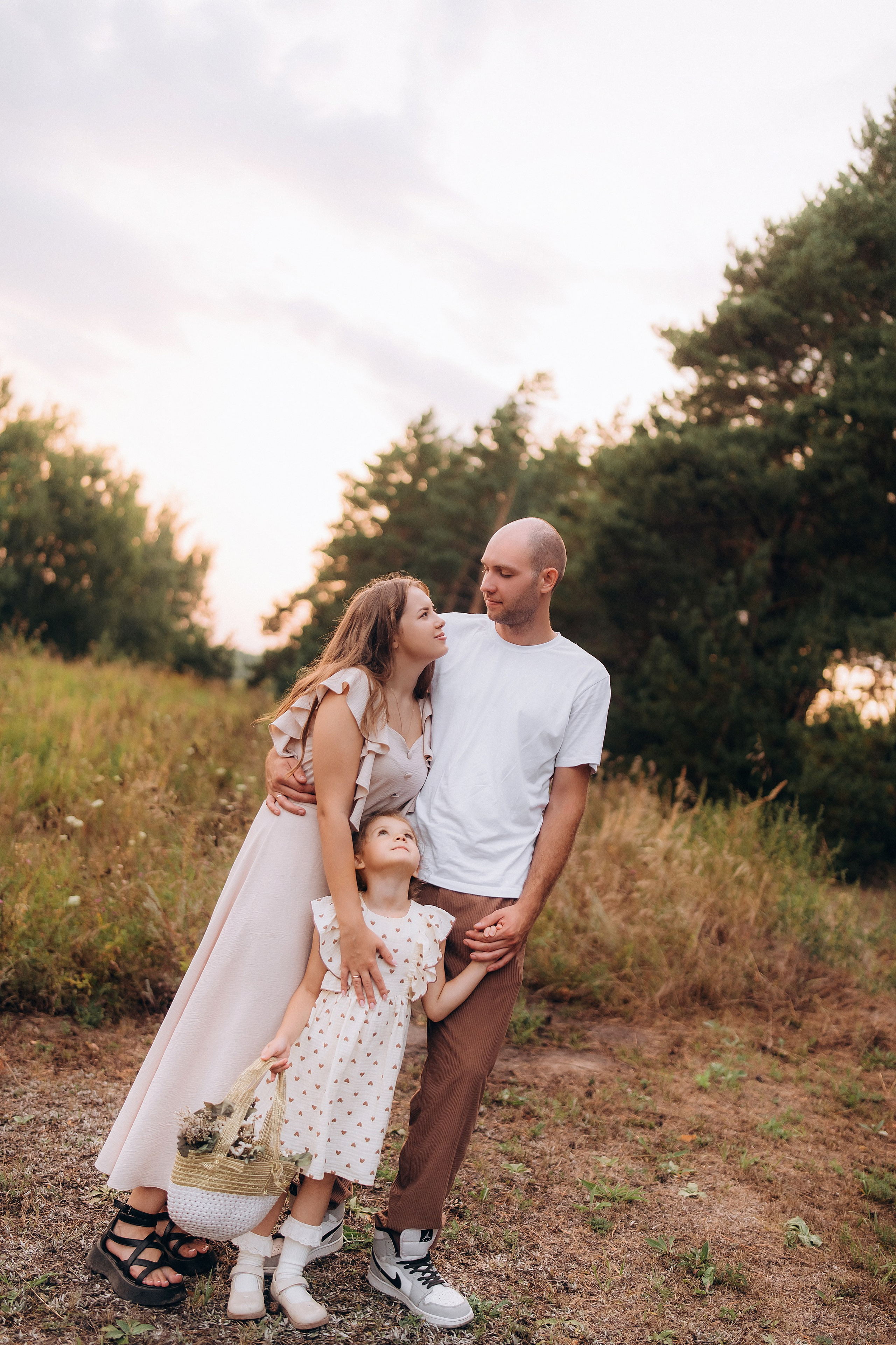 Семейная история в лесу. Фотограф Юлия Стрыгина