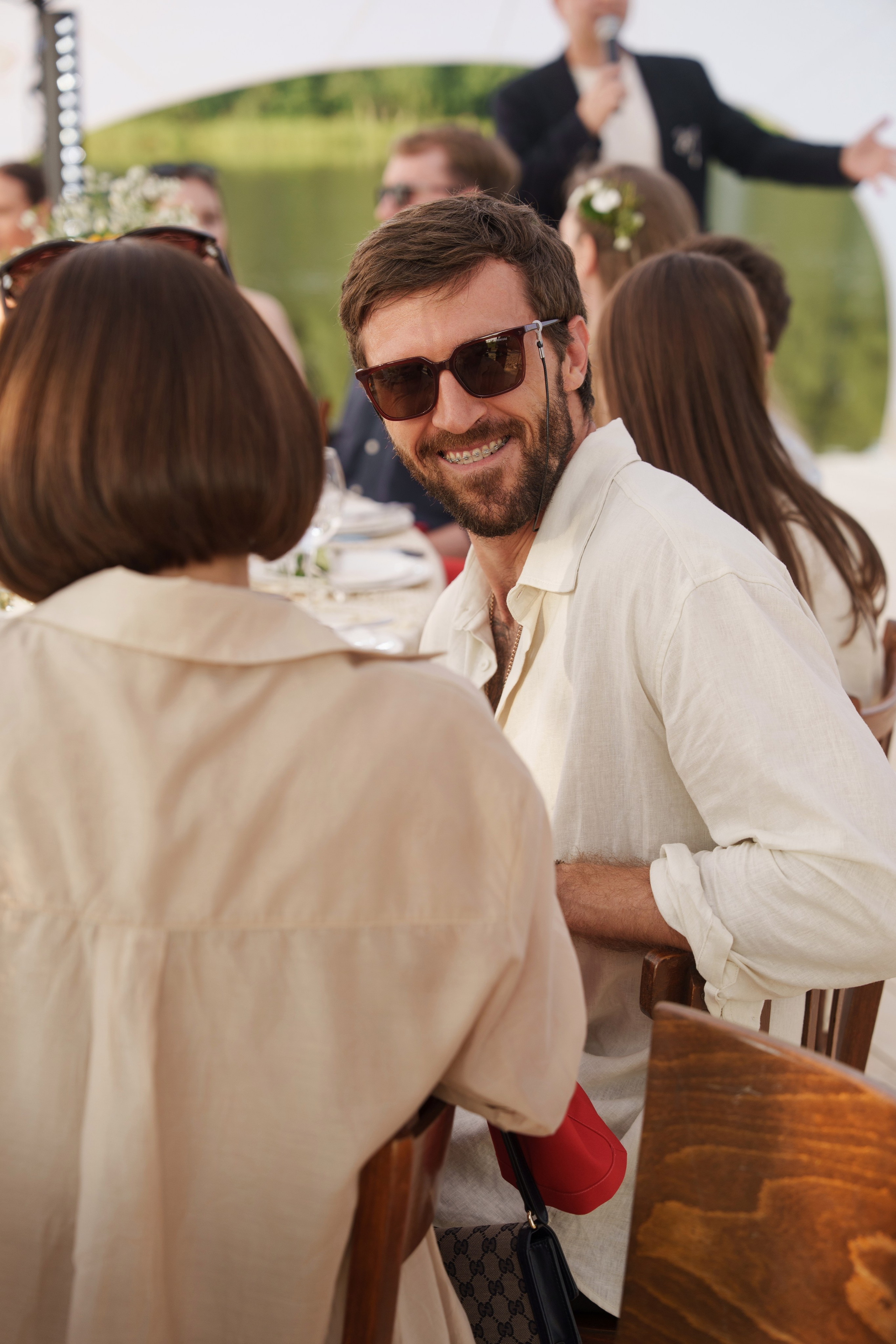 Михаил и Ольга (банкетная часть г. Брянск). Свадебный и репортажный фотограф Элина Козырьянова
