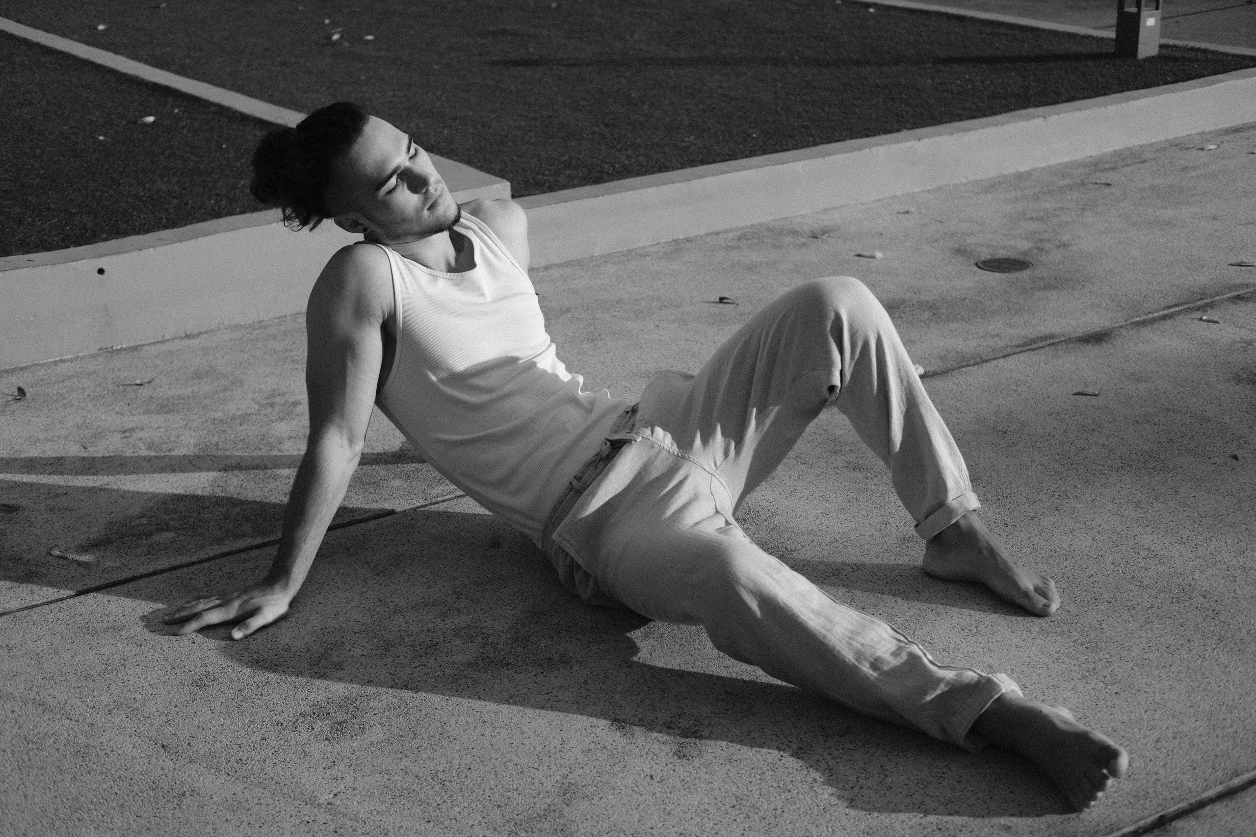 Мужские съемки разное. Профессиональный фотограф в Москве Павел Жданов