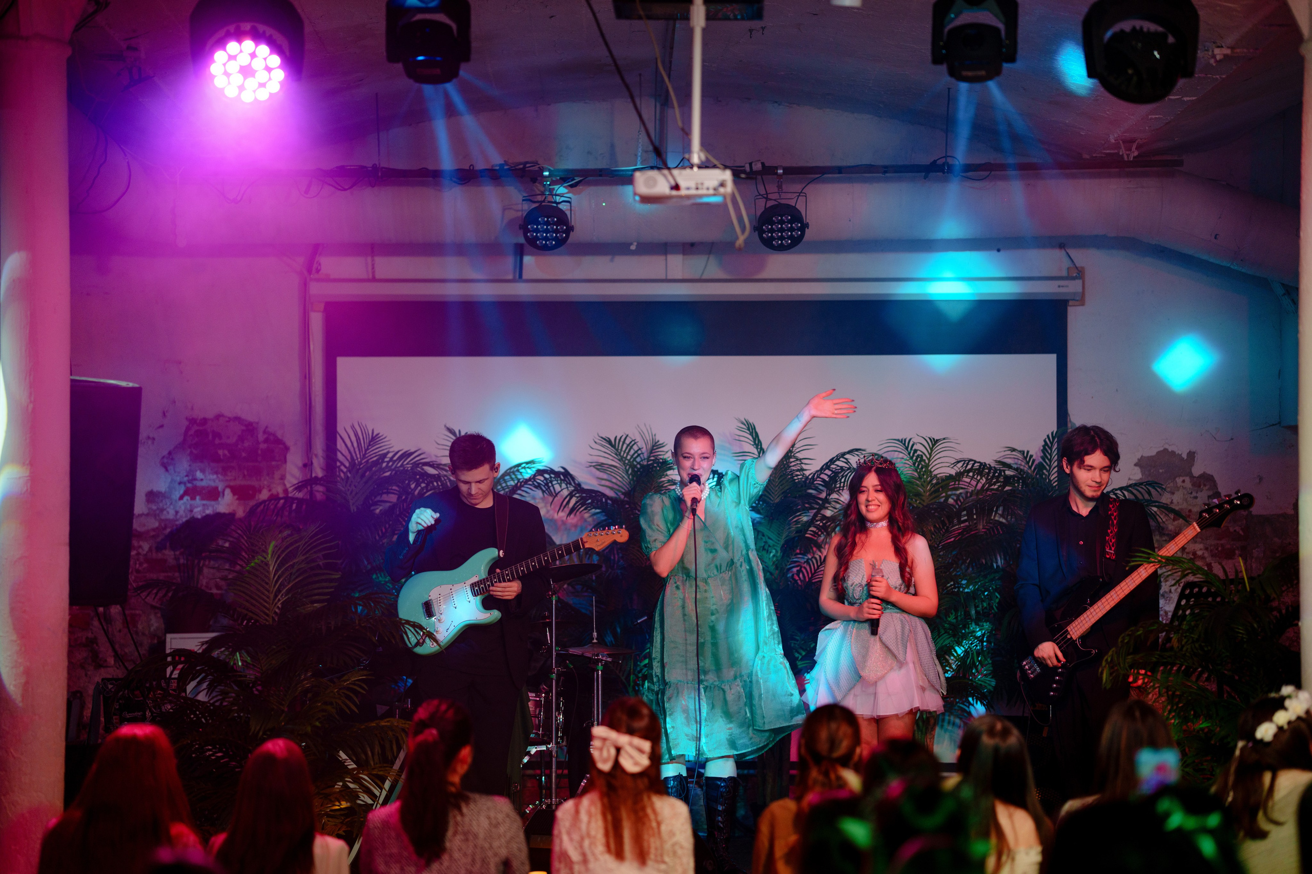 Репортажный фотограф на день рождения в Москве. Репортажный фотограф Москва Сергей Дружинин