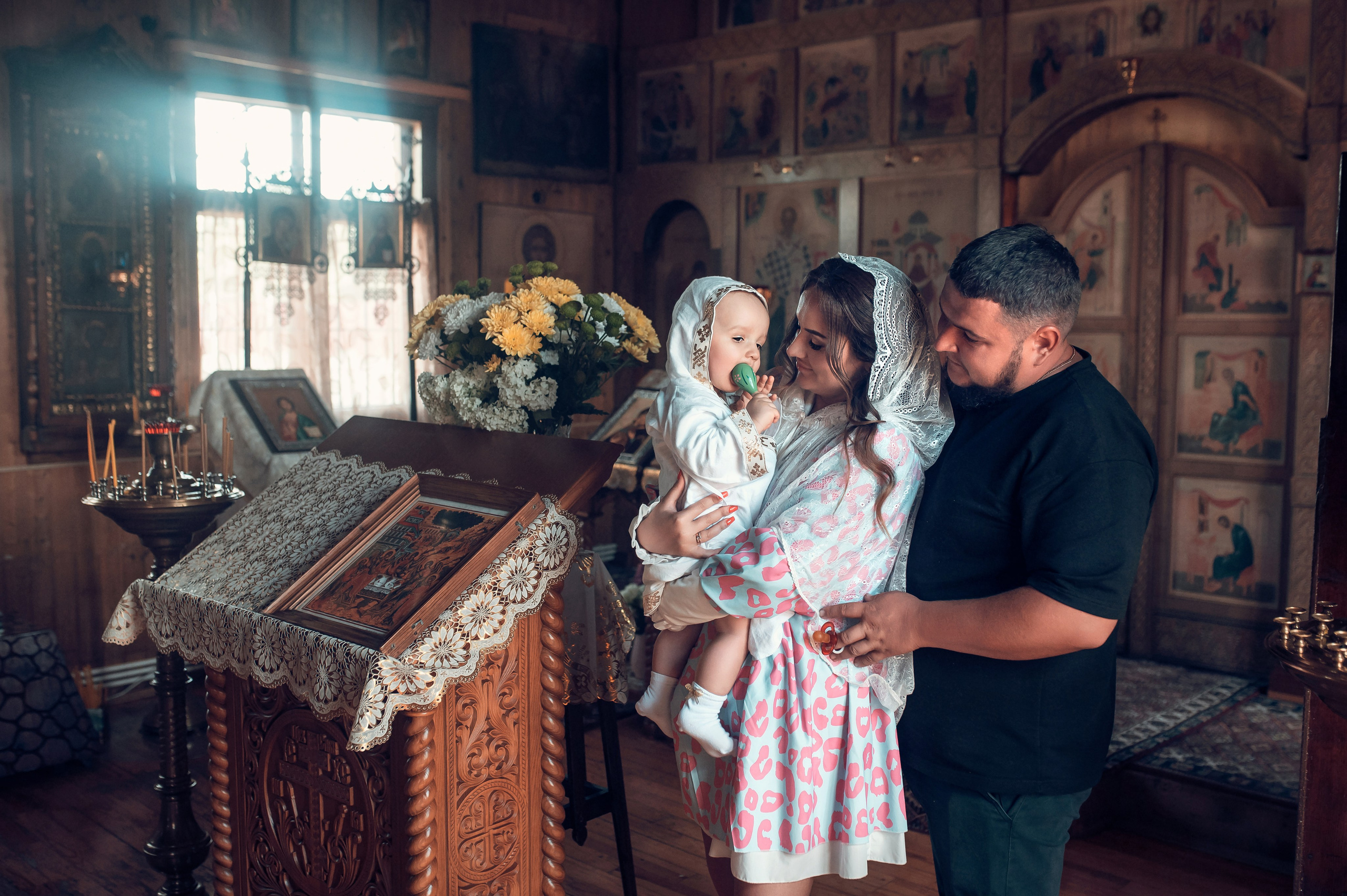 Церковь Покрова Пресвятой Богородицы в Полянах. Семейный фотограф Олеся Батурина Рязань