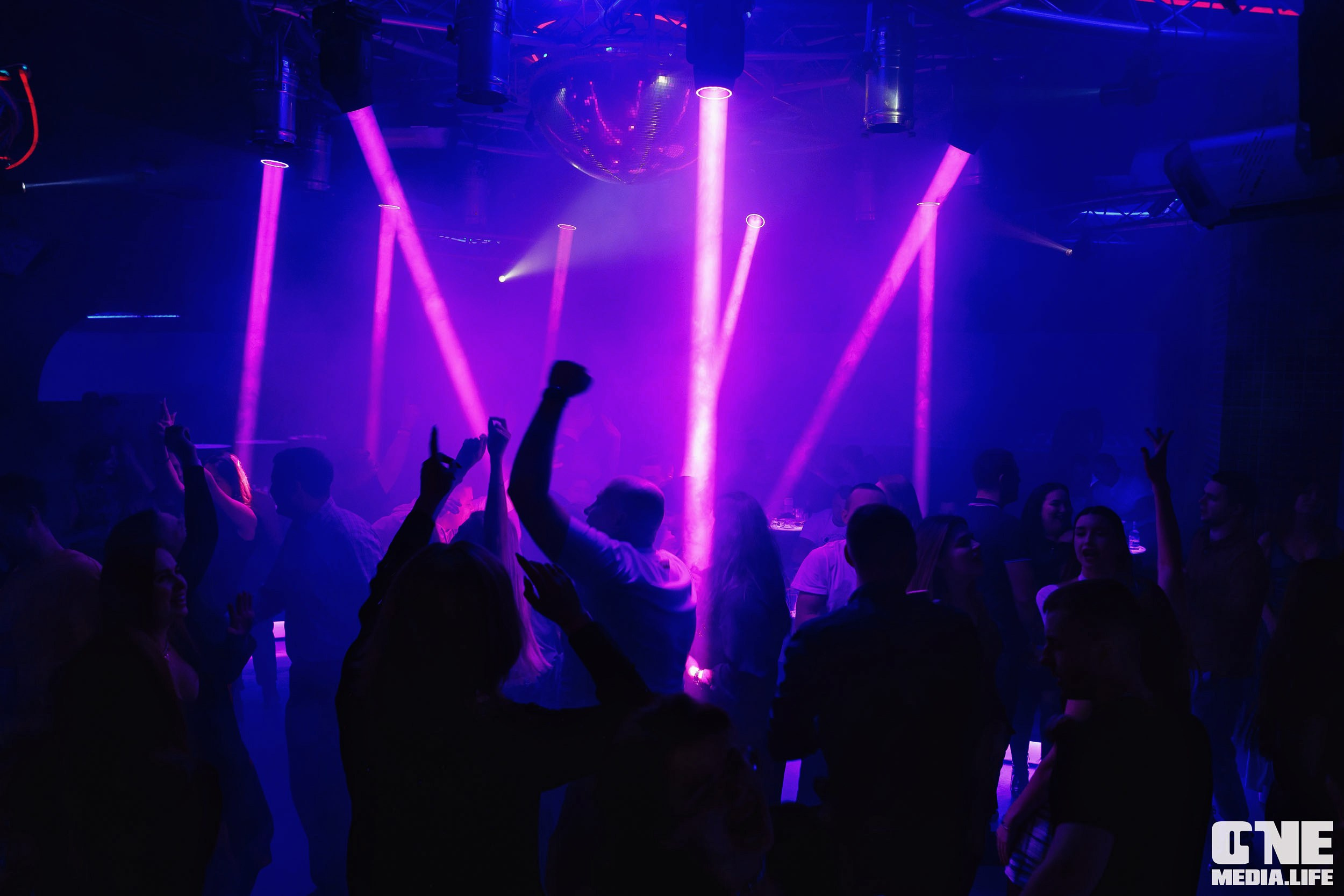 Фоторепортаж из РК Планета. One Media Life: фоторепортажи, фотоотчеты с мероприятий и заведений