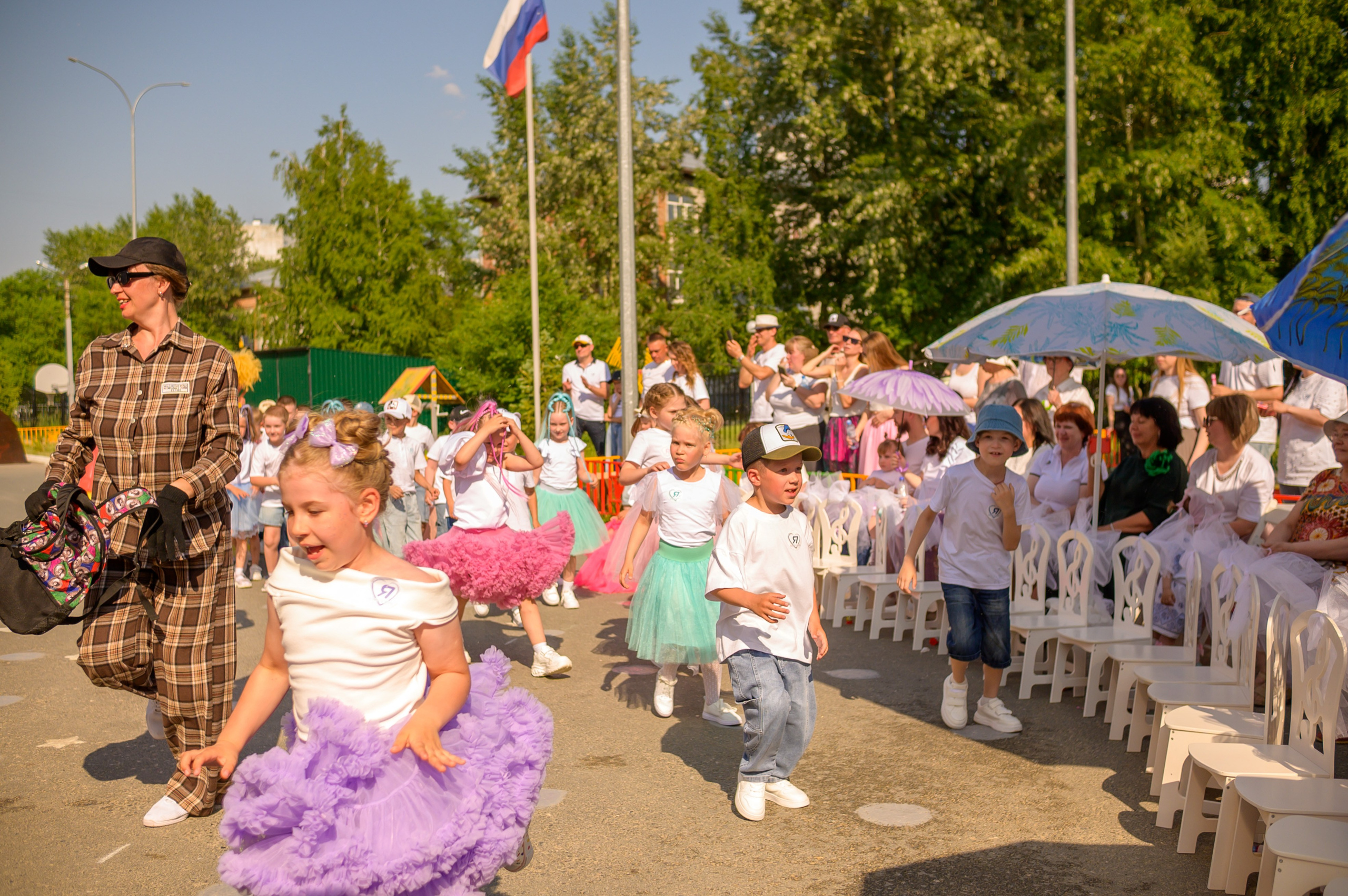 Репортаж выпускного группа «Фантазёры» 3 садик. Фотограф новорожденных, семейный детский в Тюмени Татьяна Морозова