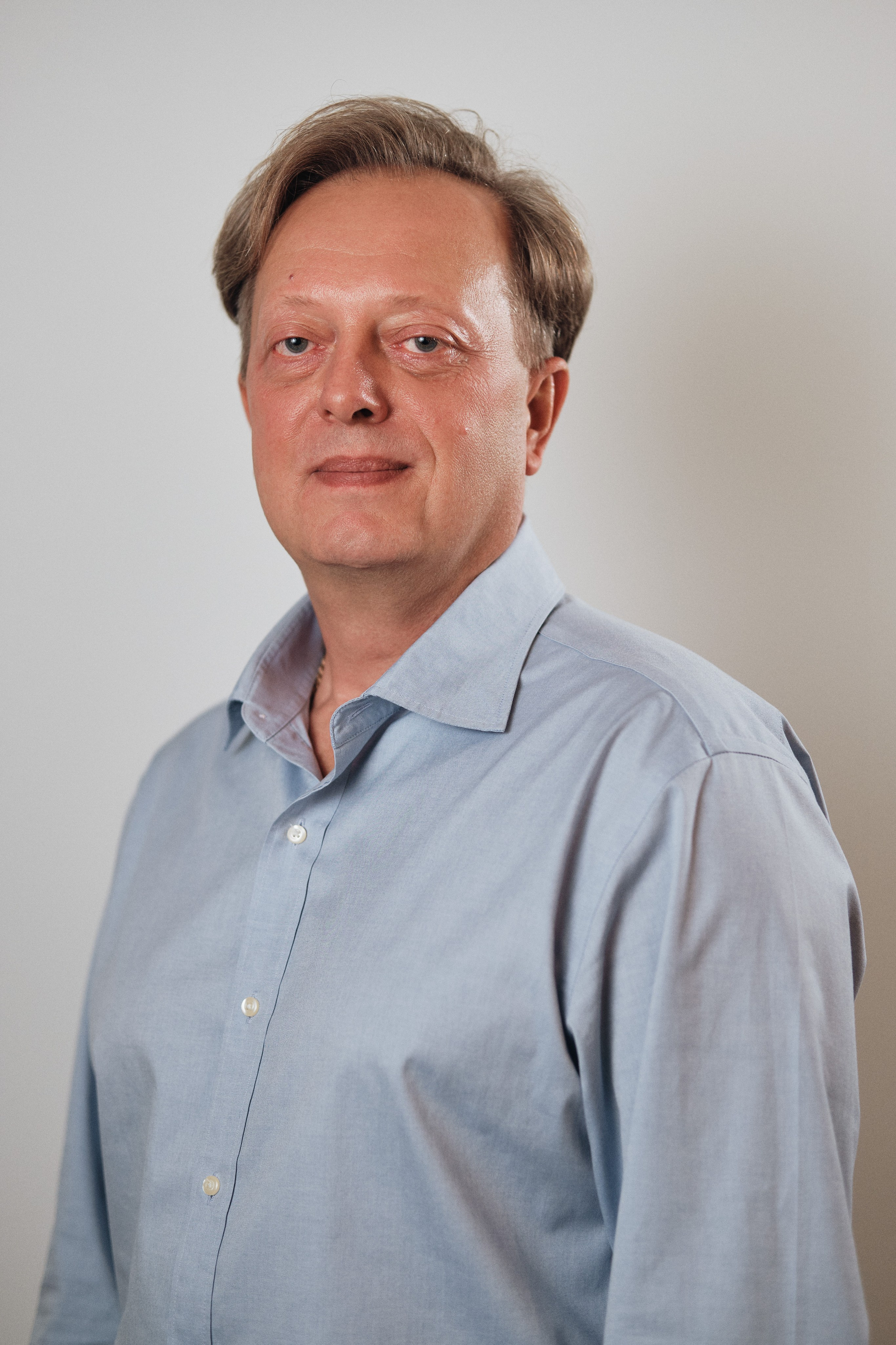 Фотограф для фотосессии компании в СПб