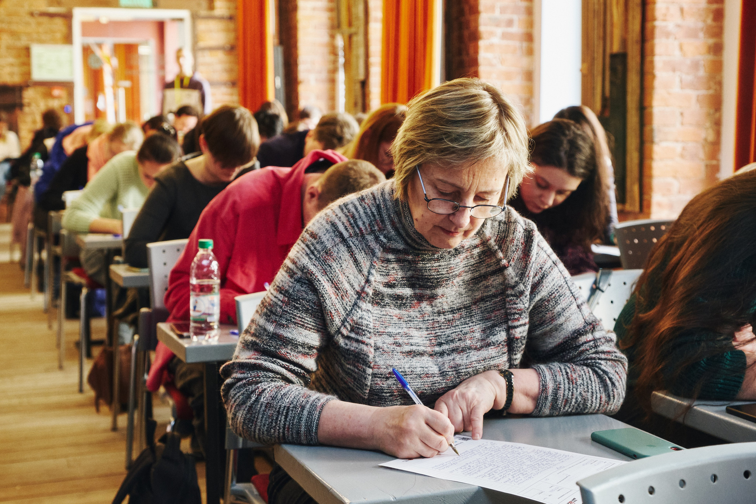 Репортажная съемка Тотального диктанта. Семейные и свадебные фотосессии в СПб, в студии, на улице, на природе
