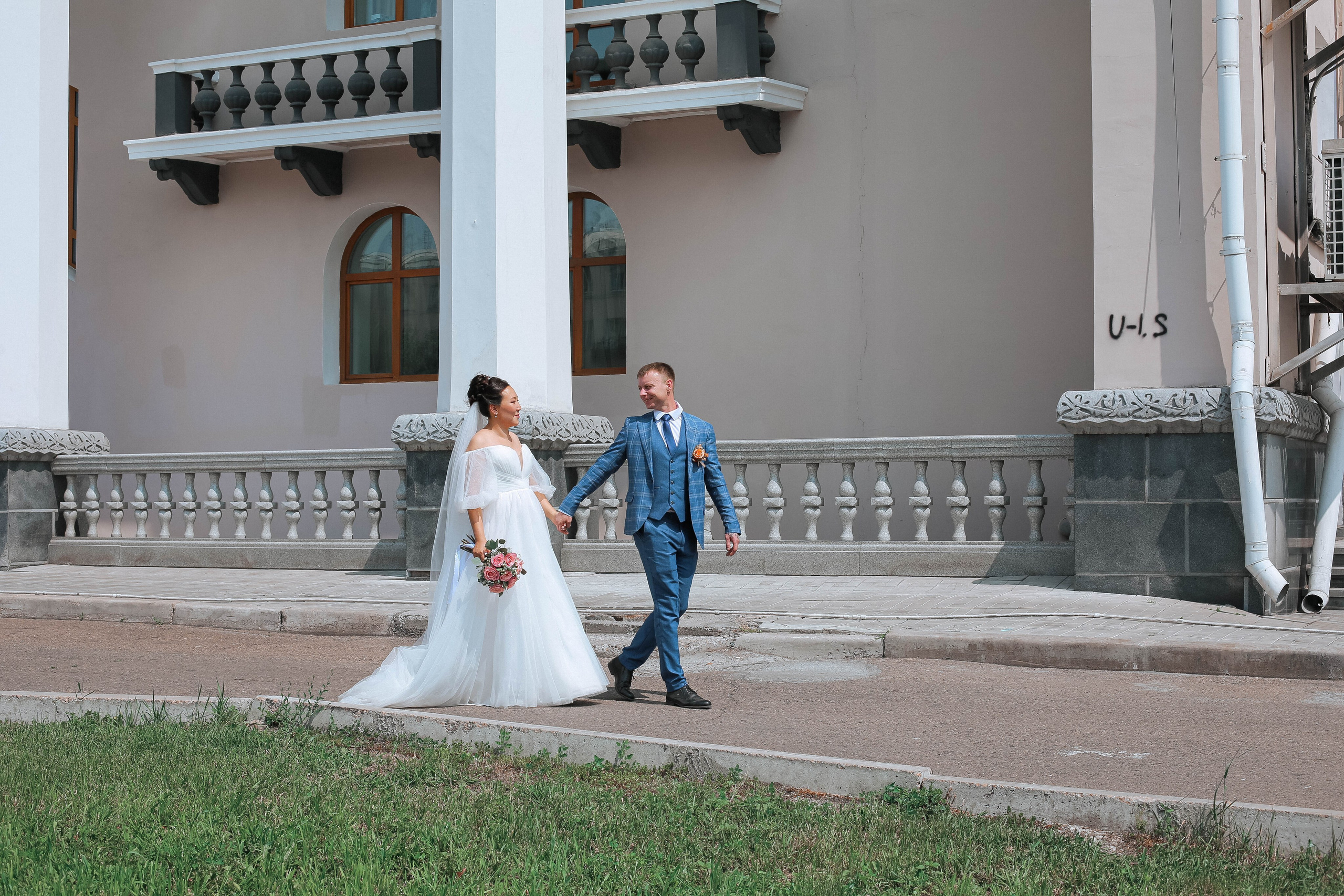 Artem and Rimma. Свадебный и Школьный фотограф Улан-Удэ Бурятия Джулия Топоева Выпускные альбомы Фотограф на мероприятие
