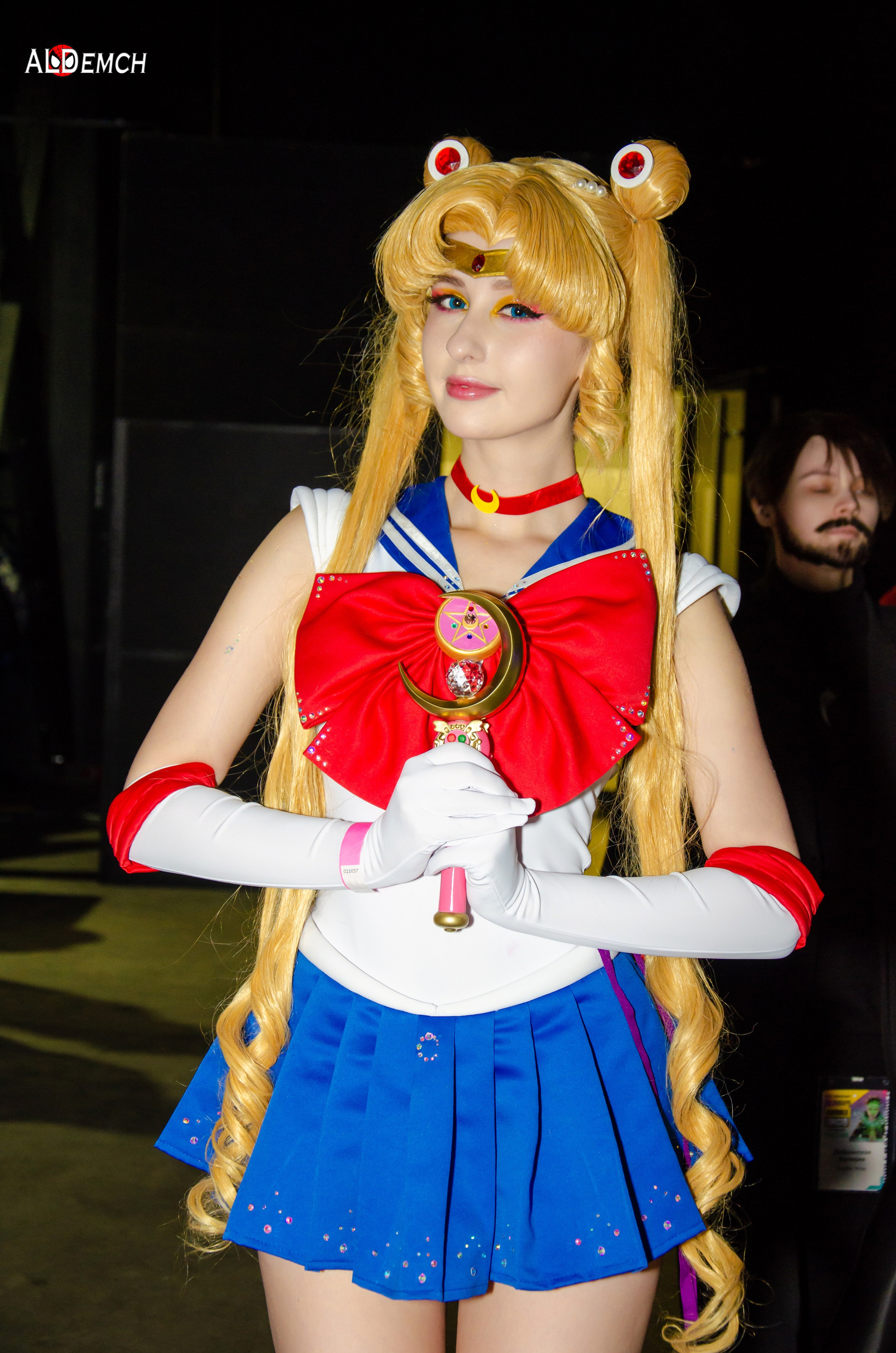 Аниме картинки персонажей и косплей фото в России Москве