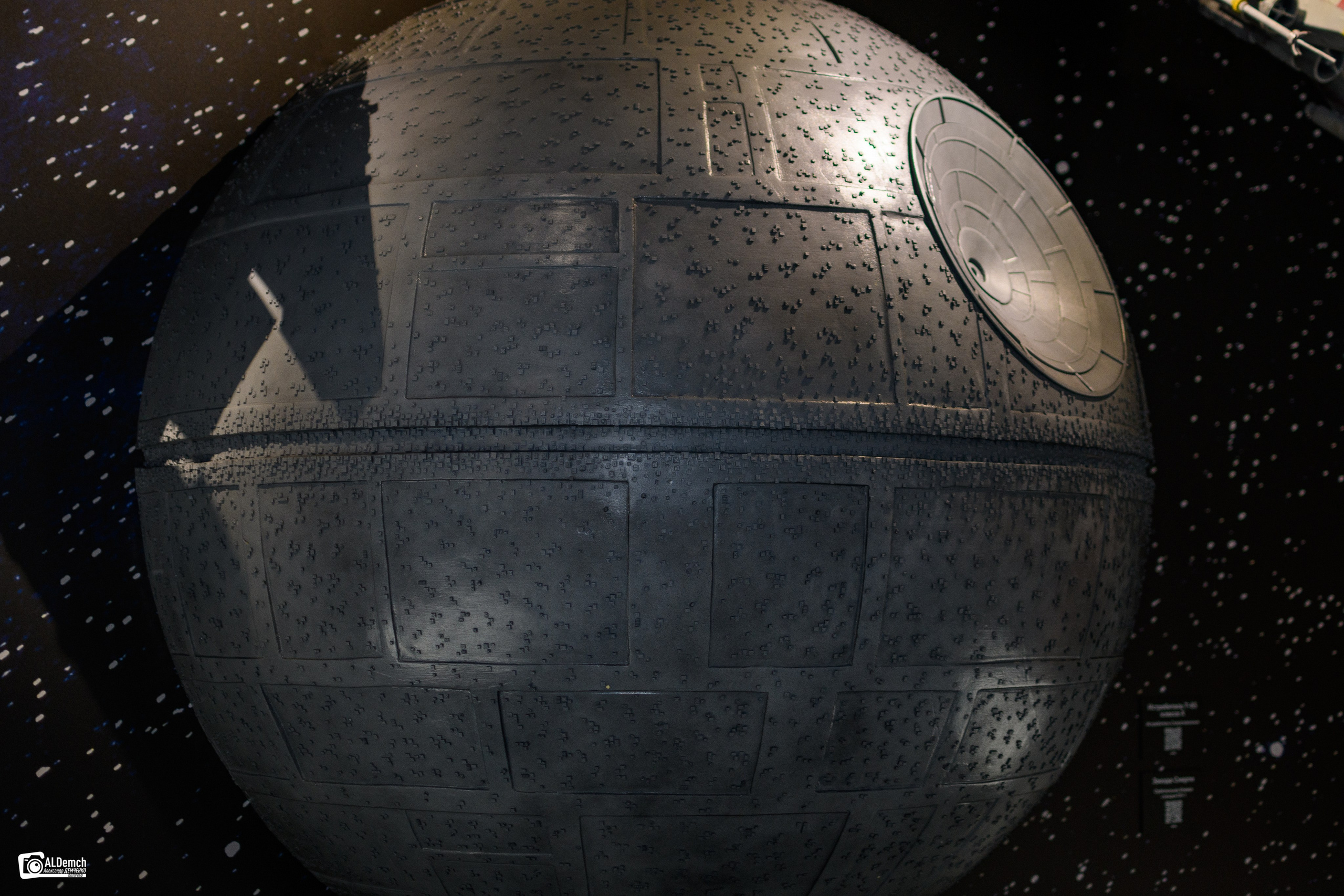 Выставка-косплей «В далекой-далекой Галактике» на ВДНХ Москва