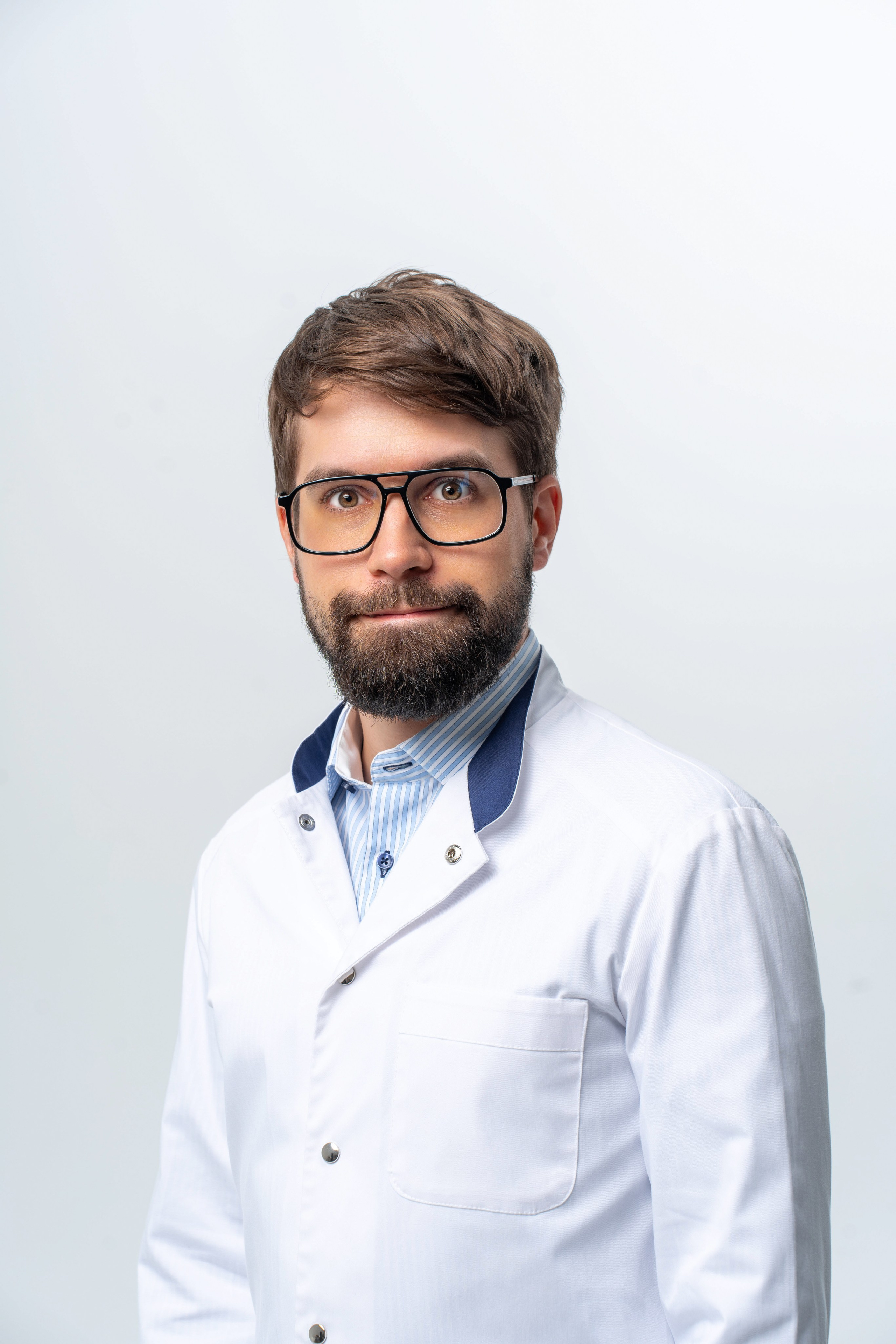 Фотосессия для лор врача в фотостудии в Москве