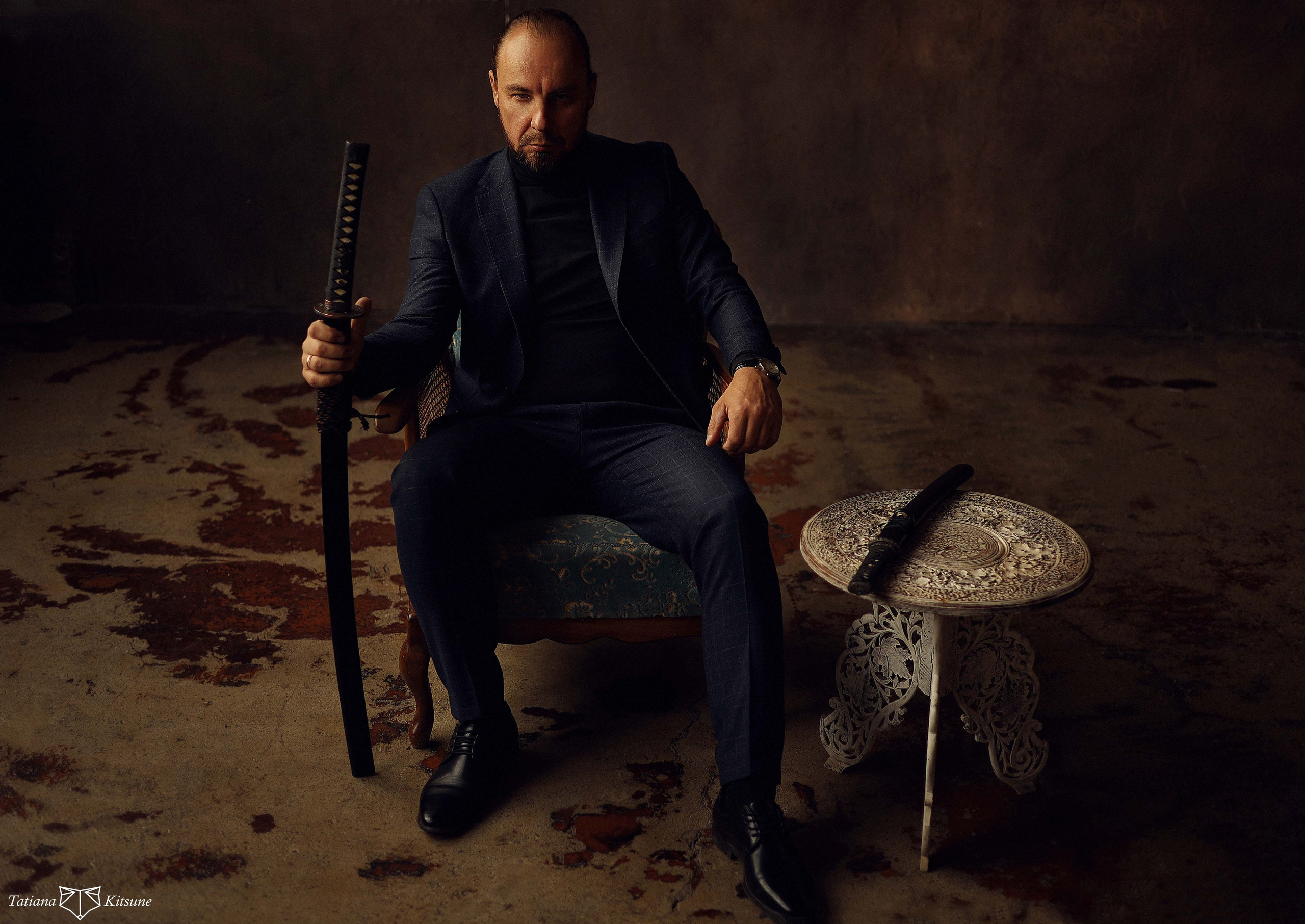 мужская фотосессия , мужской портрет , фотосессия якудзы , фотосессия в стиле якудзы , японский меч 
