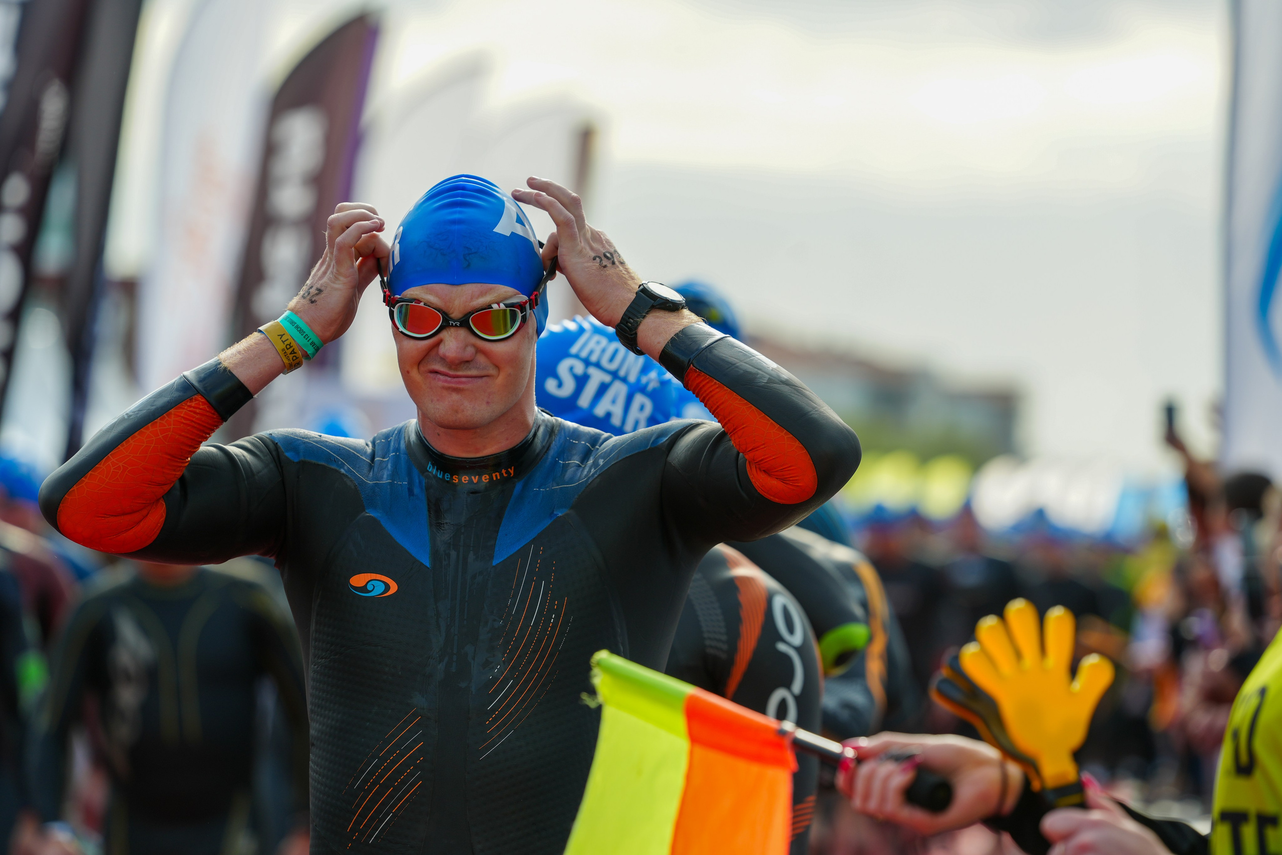 Фотоотчет партнерской интеграции для компании TELE2 на фестивале Ironstar. Репортажный фотограф в Красной Поляне и Сочи Павлюченко Екатерина